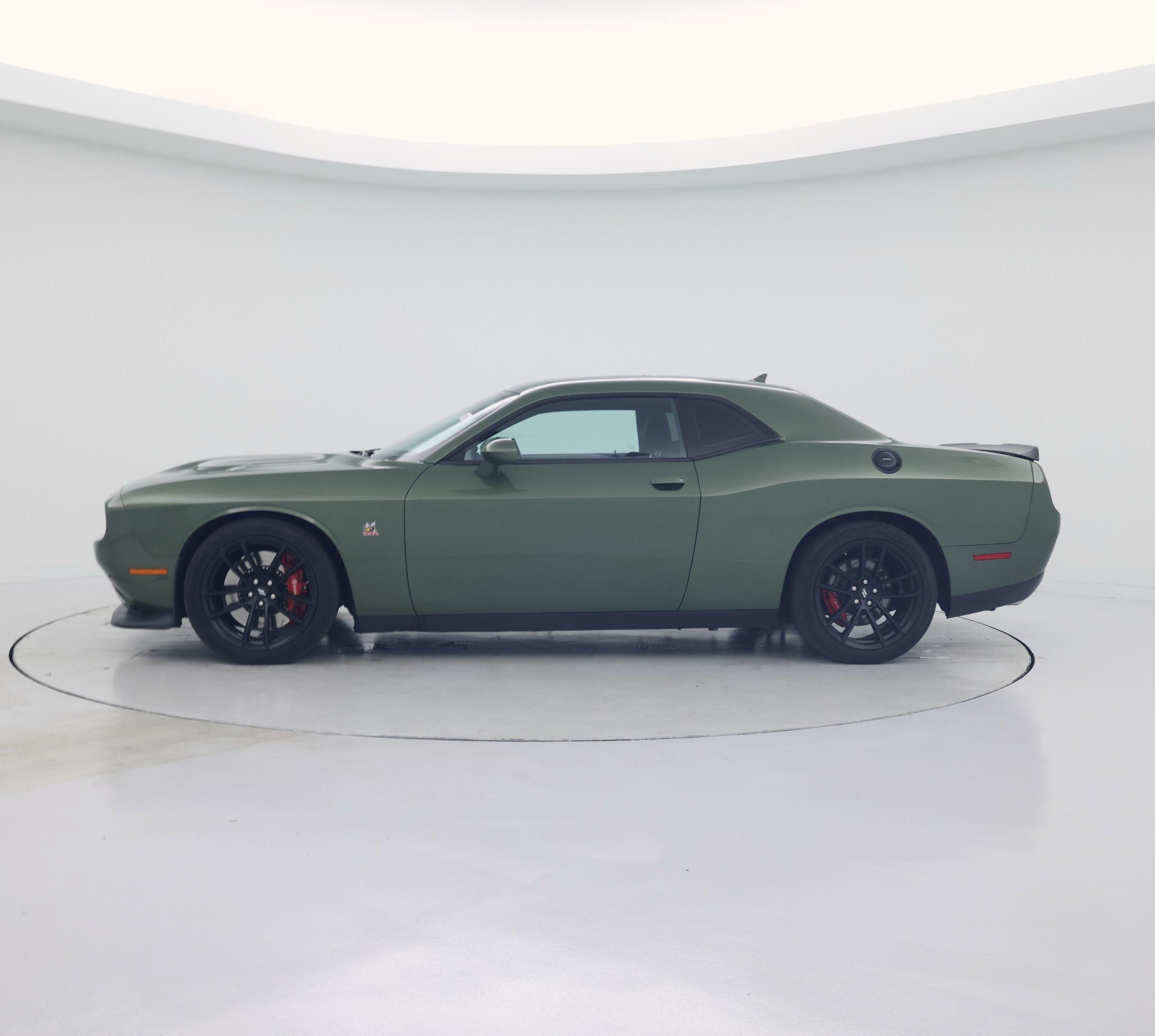 Thumbnail: 2020 Dodge Challenger - 3