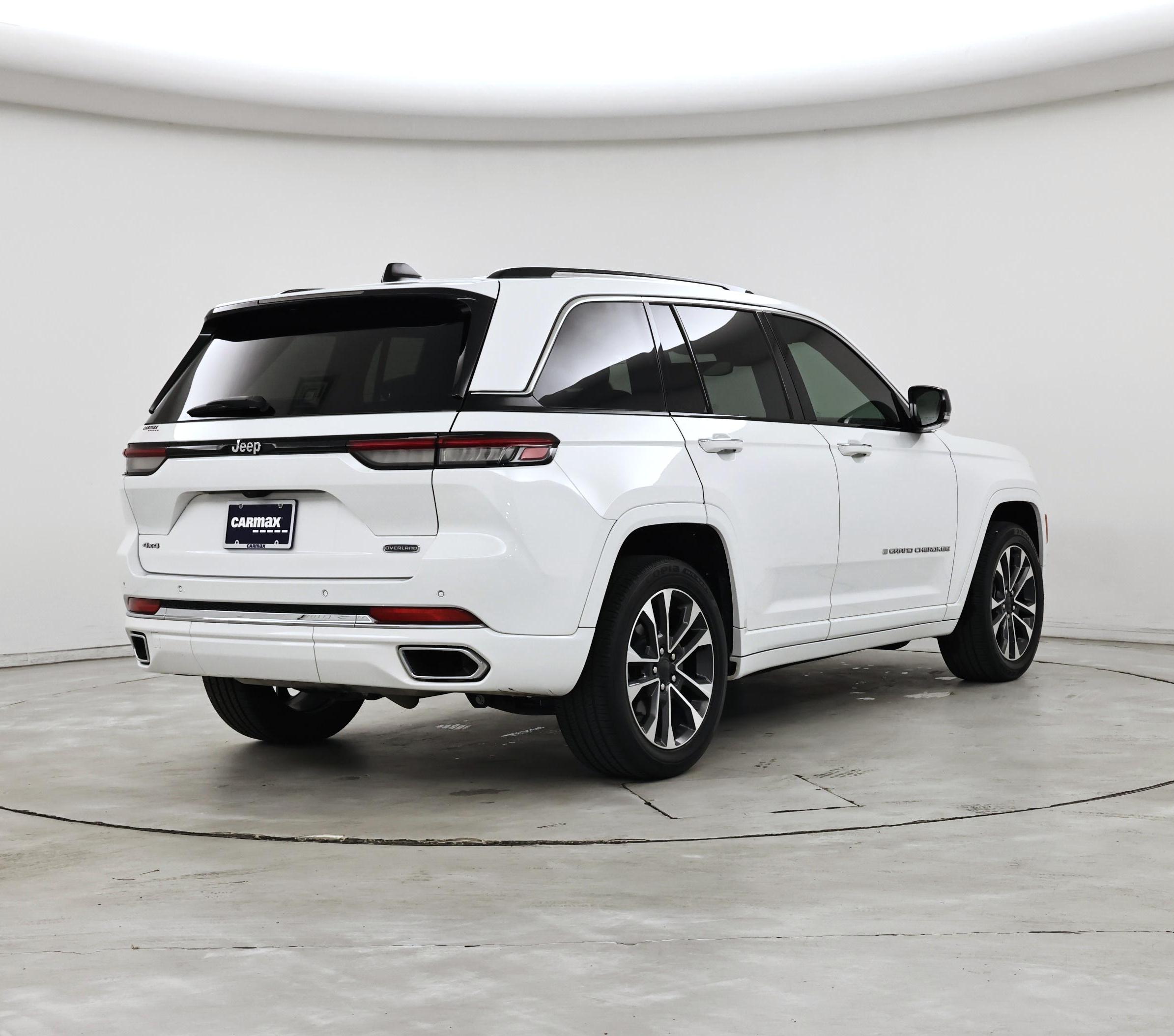 Thumbnail: 2024 Jeep Grand Cherokee - 8