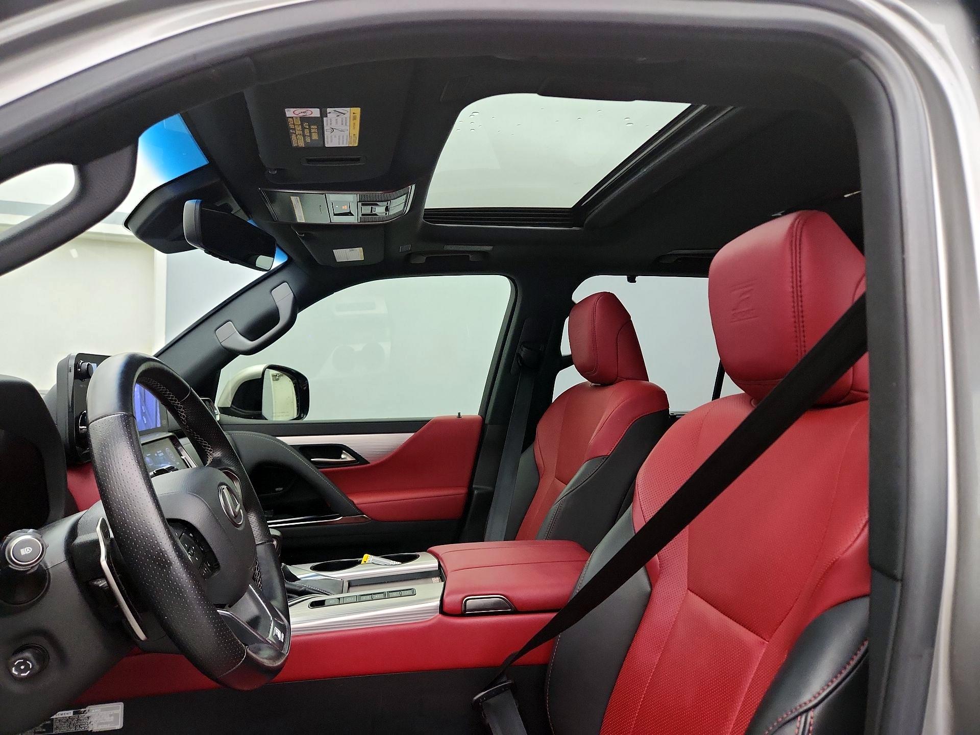 Thumbnail: 2024 Lexus LX - 19