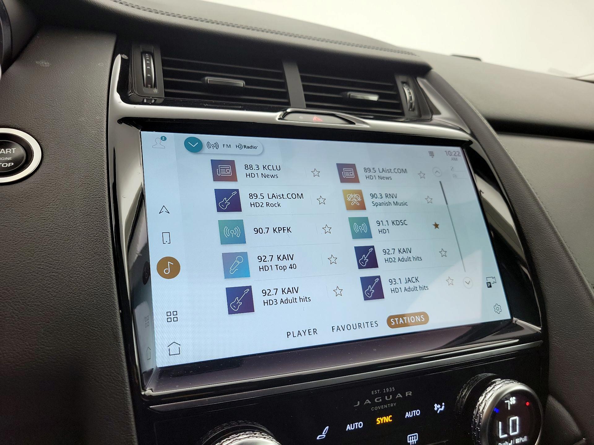 Thumbnail: 2023 Jaguar E-Pace - 16