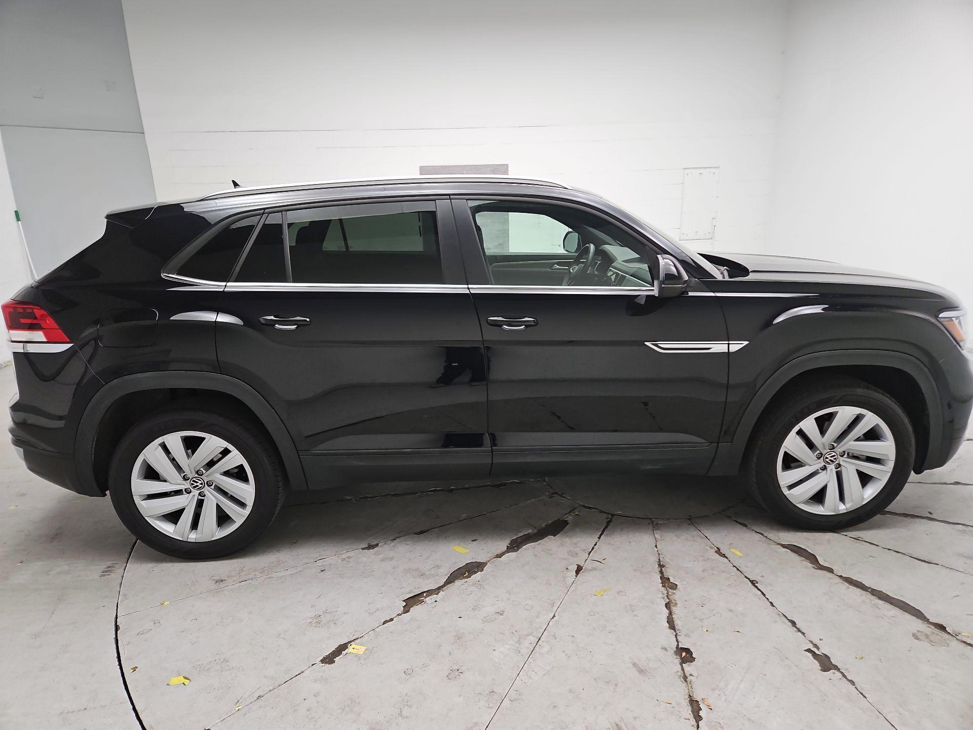 Thumbnail: 2023 Volkswagen Atlas - 4