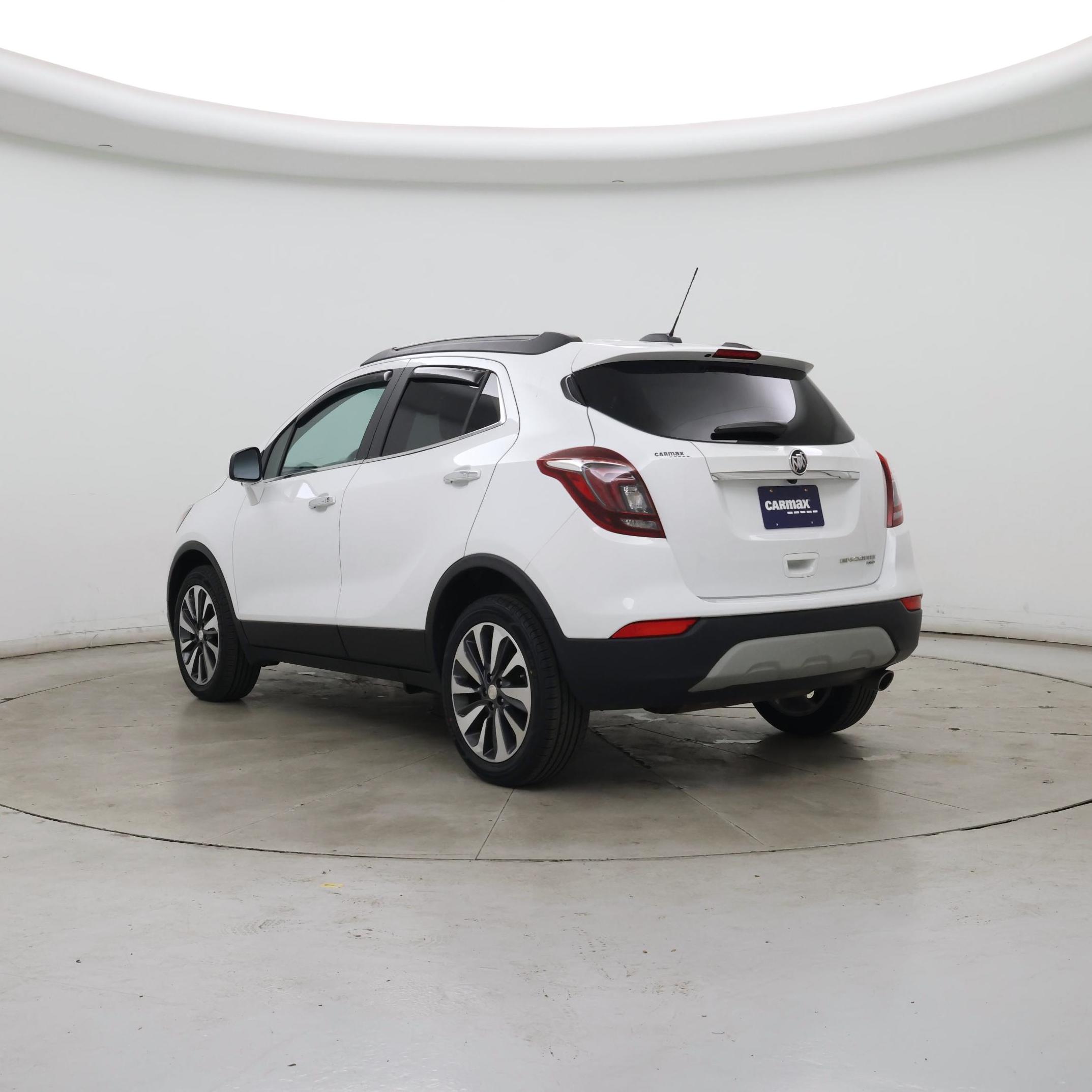 Thumbnail: 2022 Buick Encore - 2