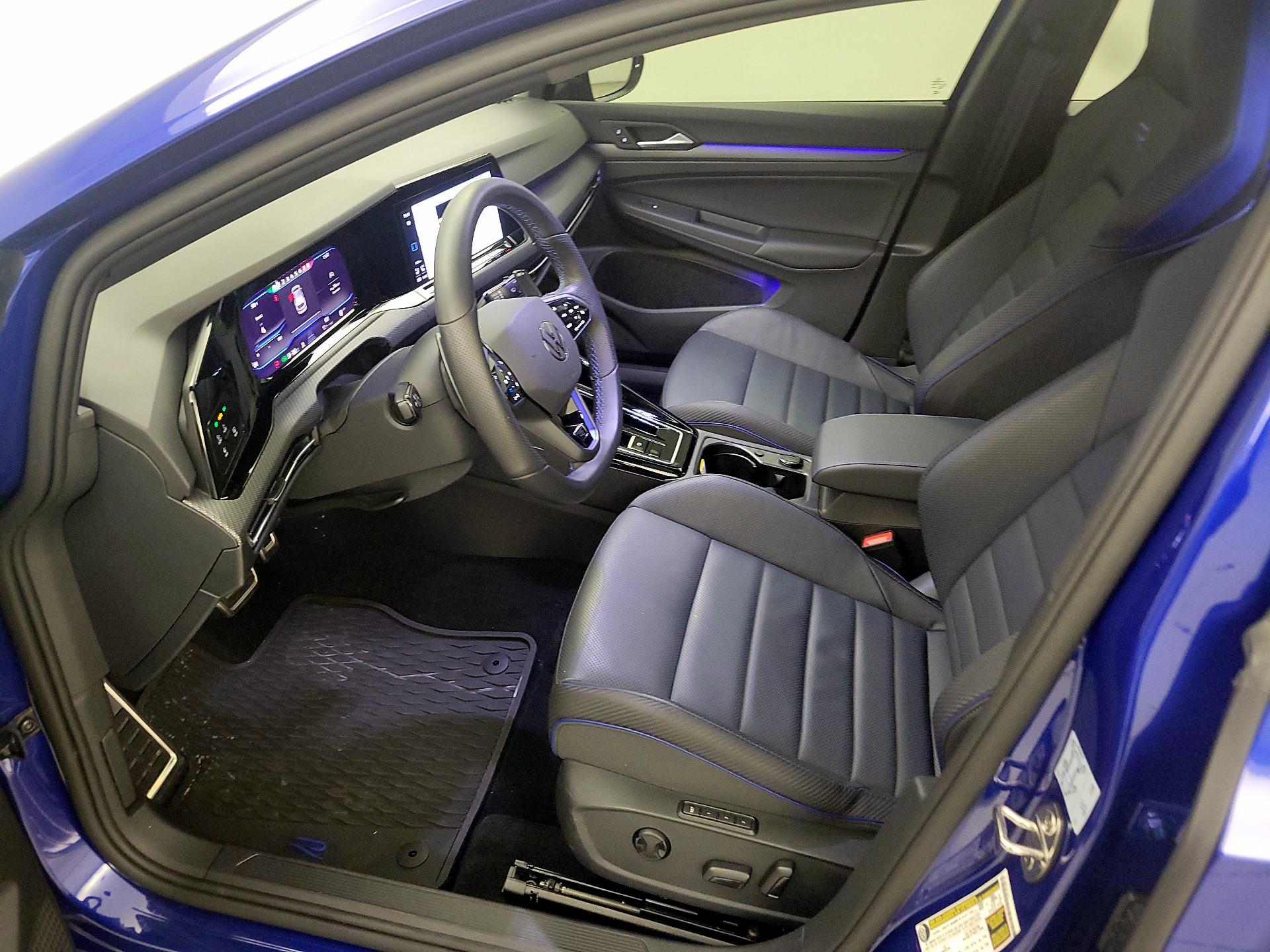 Thumbnail: 2024 Volkswagen Golf - 11