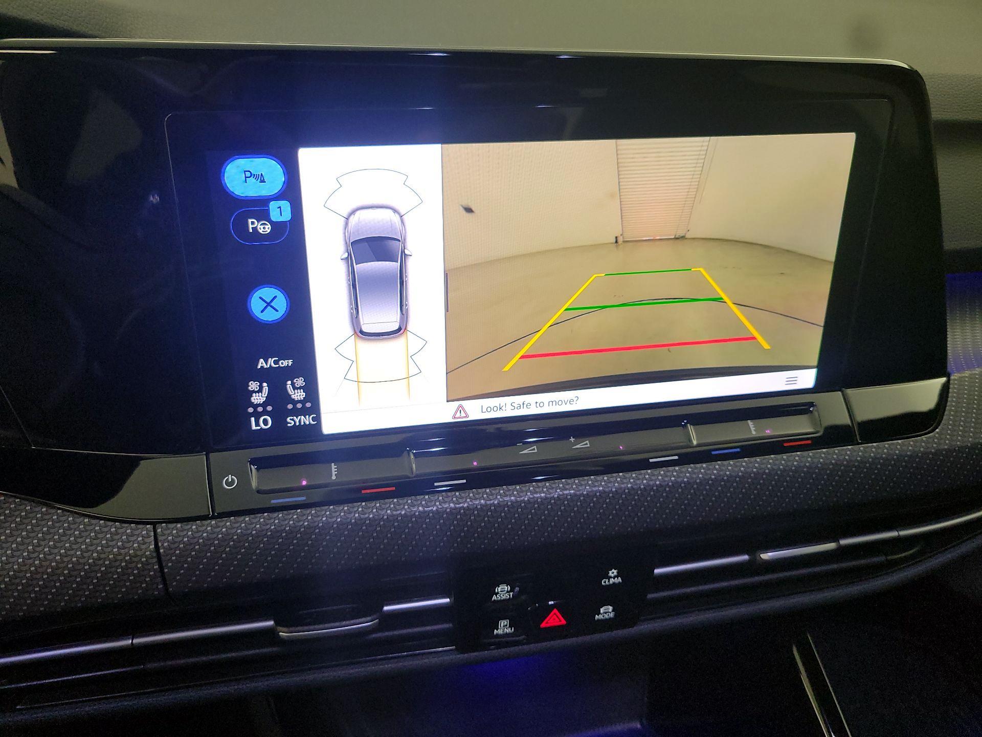 Thumbnail: 2024 Volkswagen Golf - 14