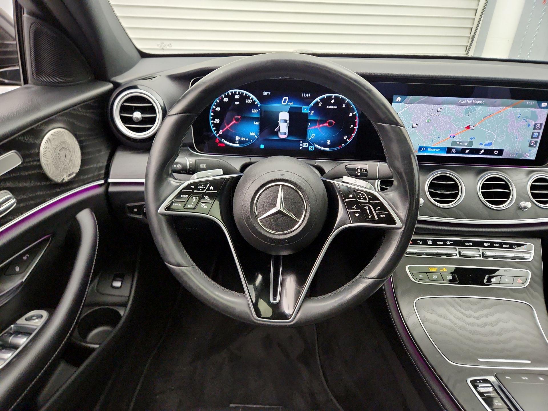 Thumbnail: 2022 Mercedes-Benz E-Class - 10