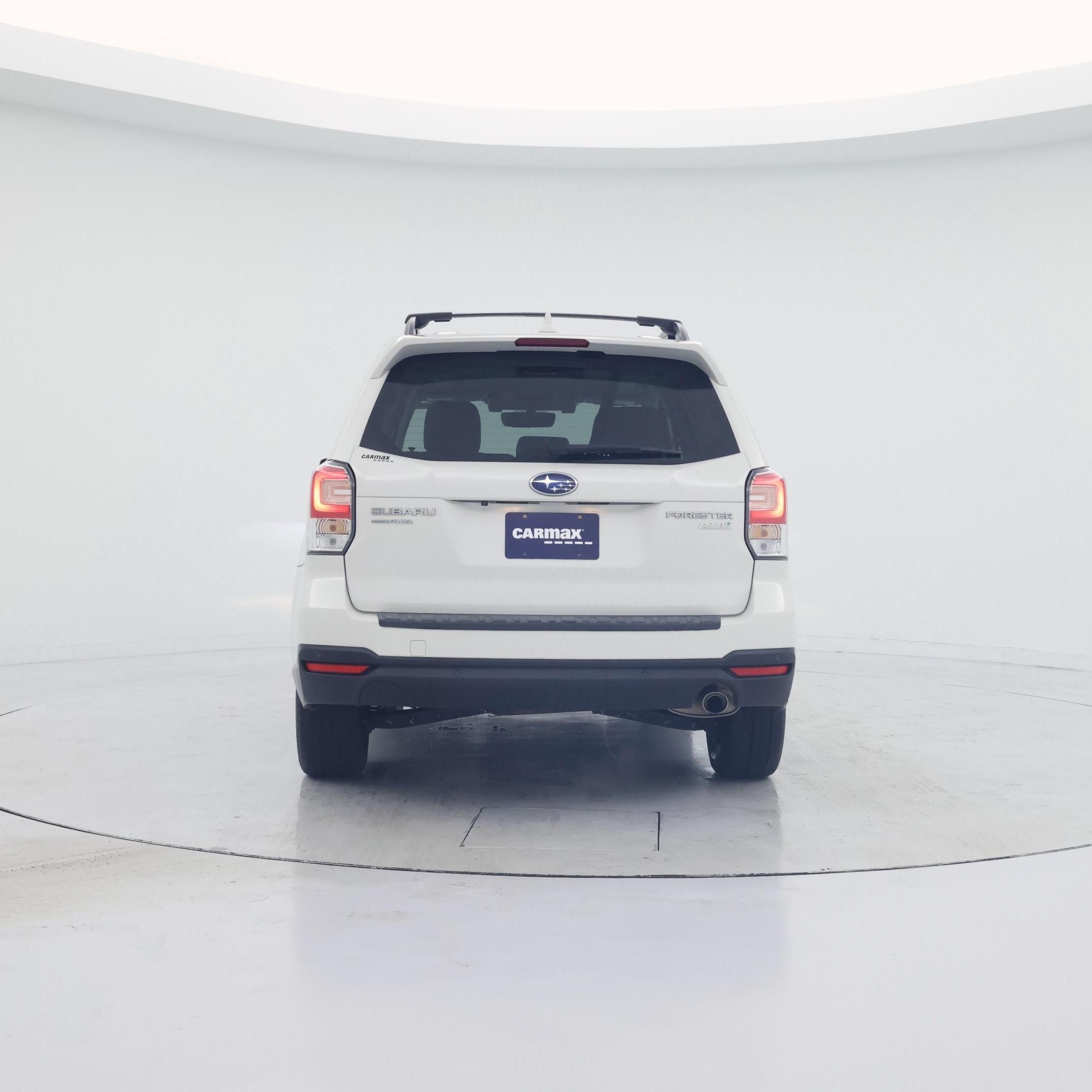 Thumbnail: 2017 Subaru Forester - 6
