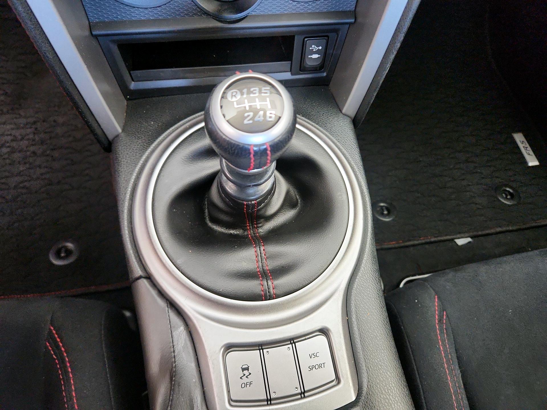 Thumbnail: 2015 Scion FR-S - 16