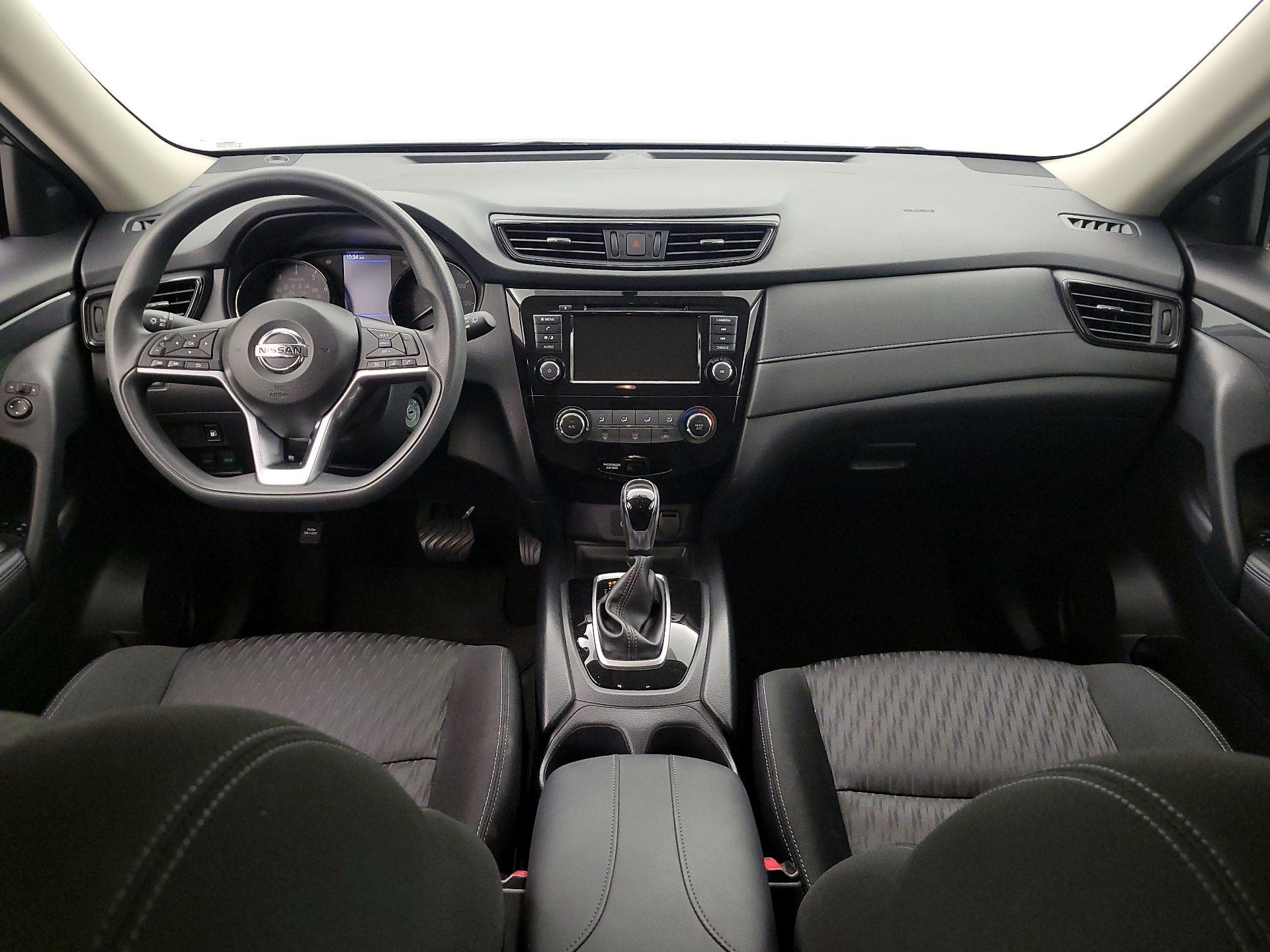 Thumbnail: 2018 Nissan Rogue - 9