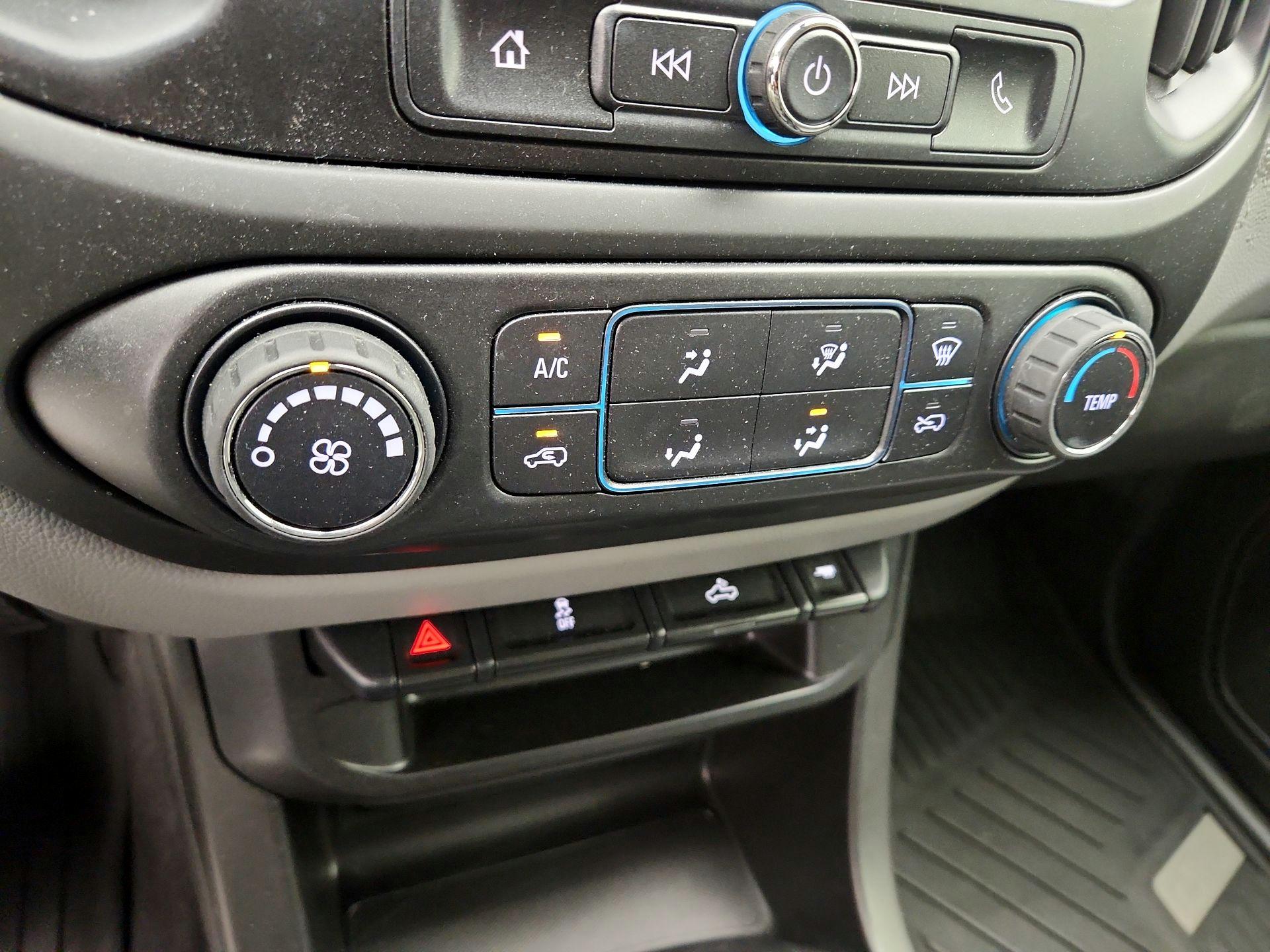 Thumbnail: 2021 Chevrolet Colorado - 16