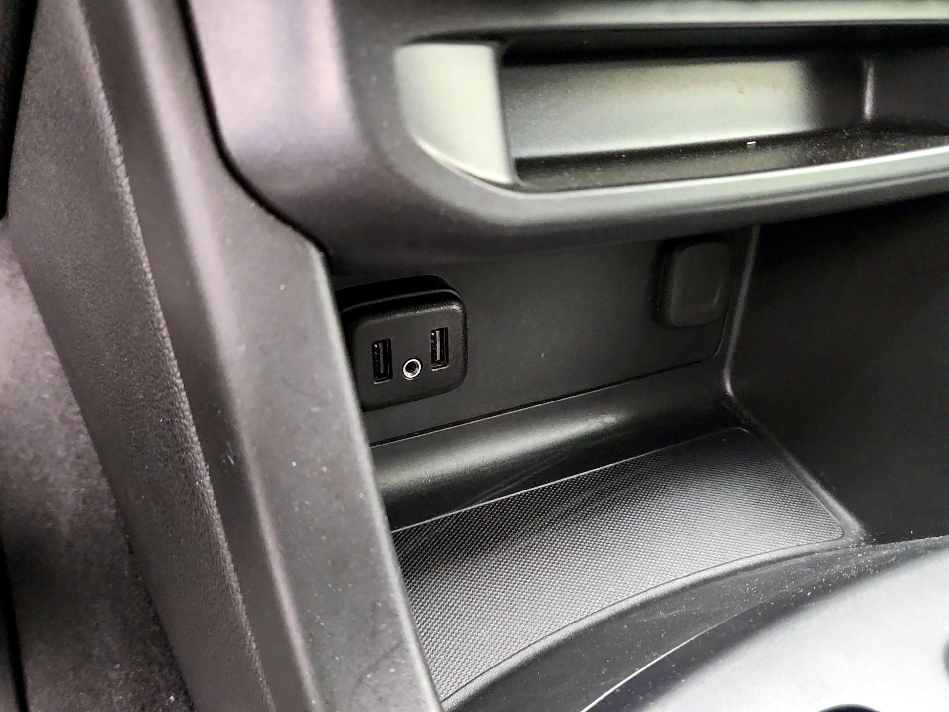 Thumbnail: 2021 Chevrolet Colorado - 18