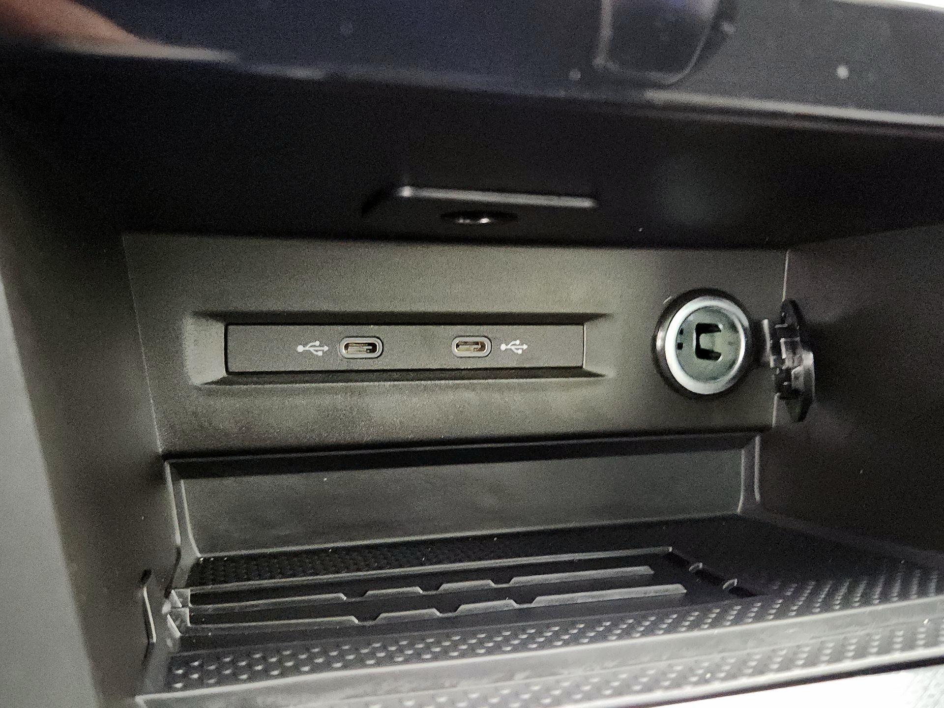 Thumbnail: 2025 Volkswagen Taos - 18