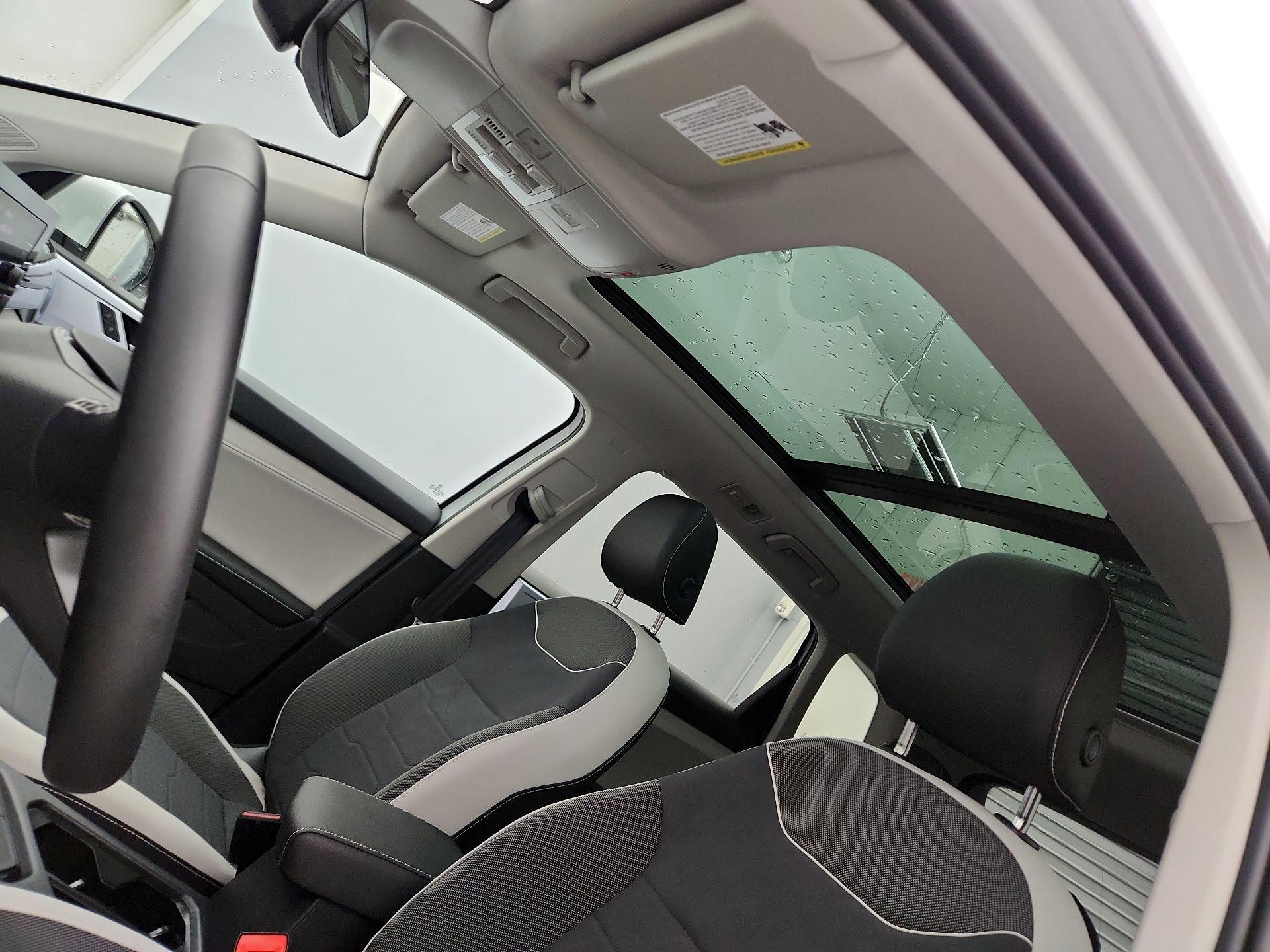 Thumbnail: 2025 Volkswagen Taos - 19