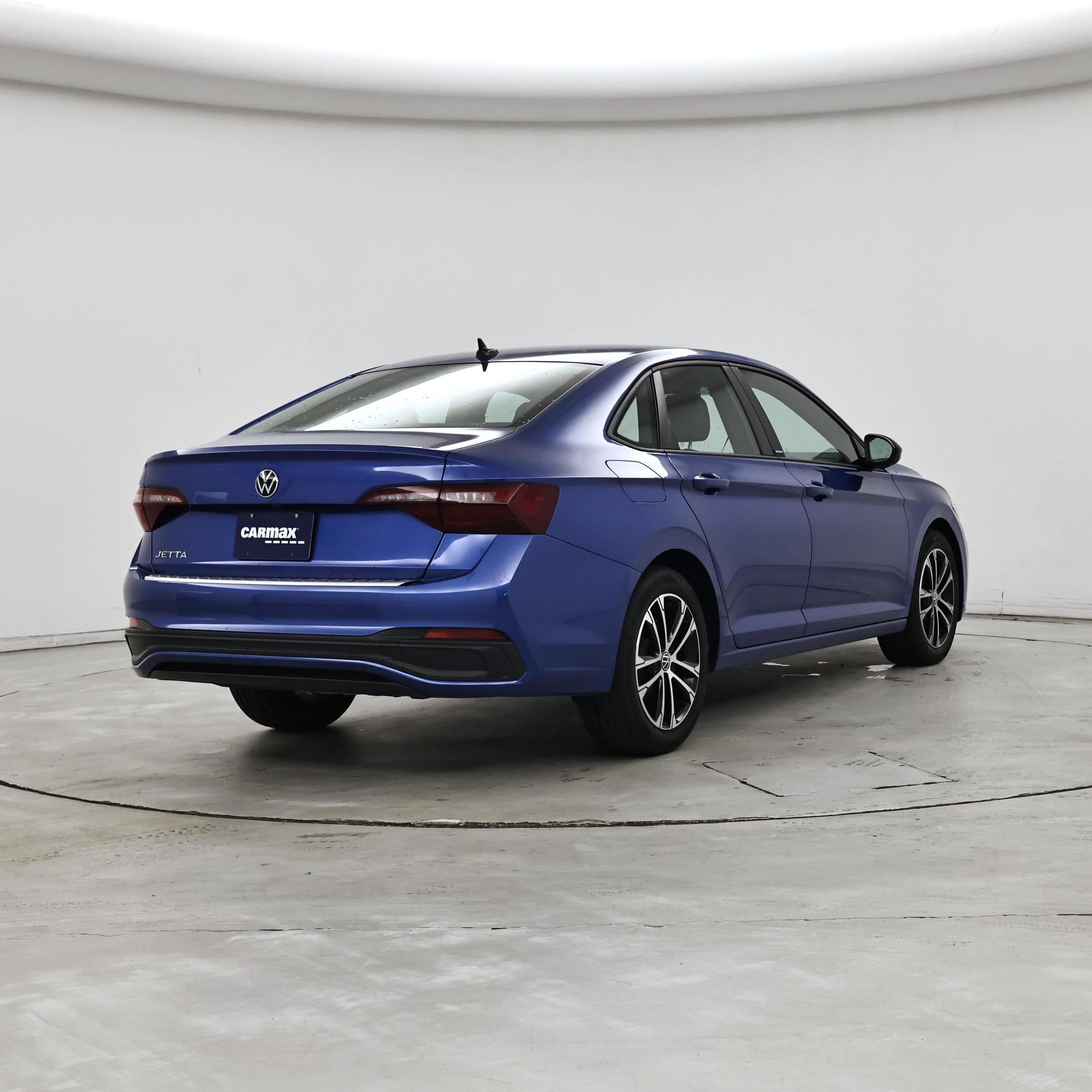 Thumbnail: 2024 Volkswagen Jetta - 8