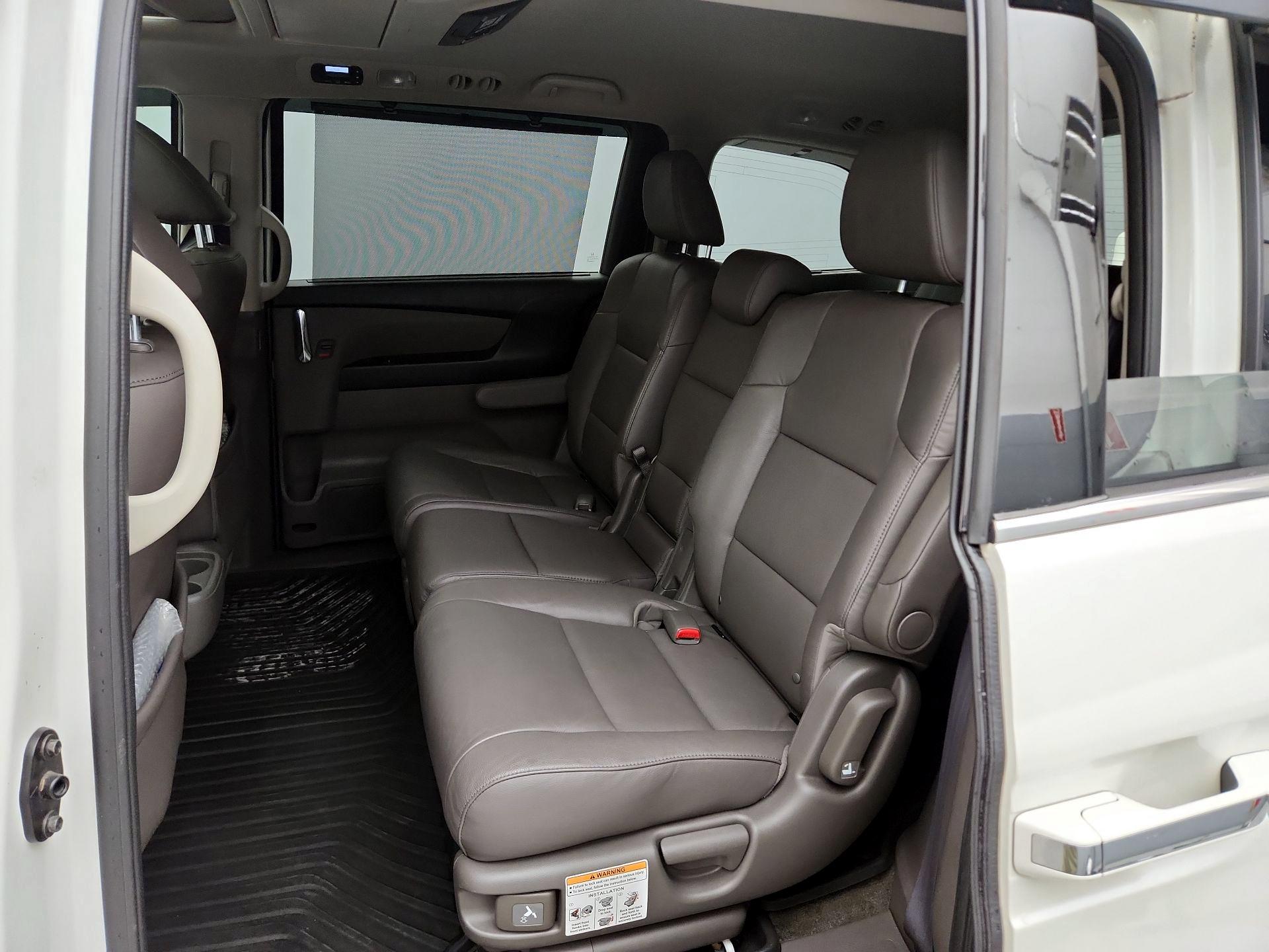 Thumbnail: 2014 Honda Odyssey - 20