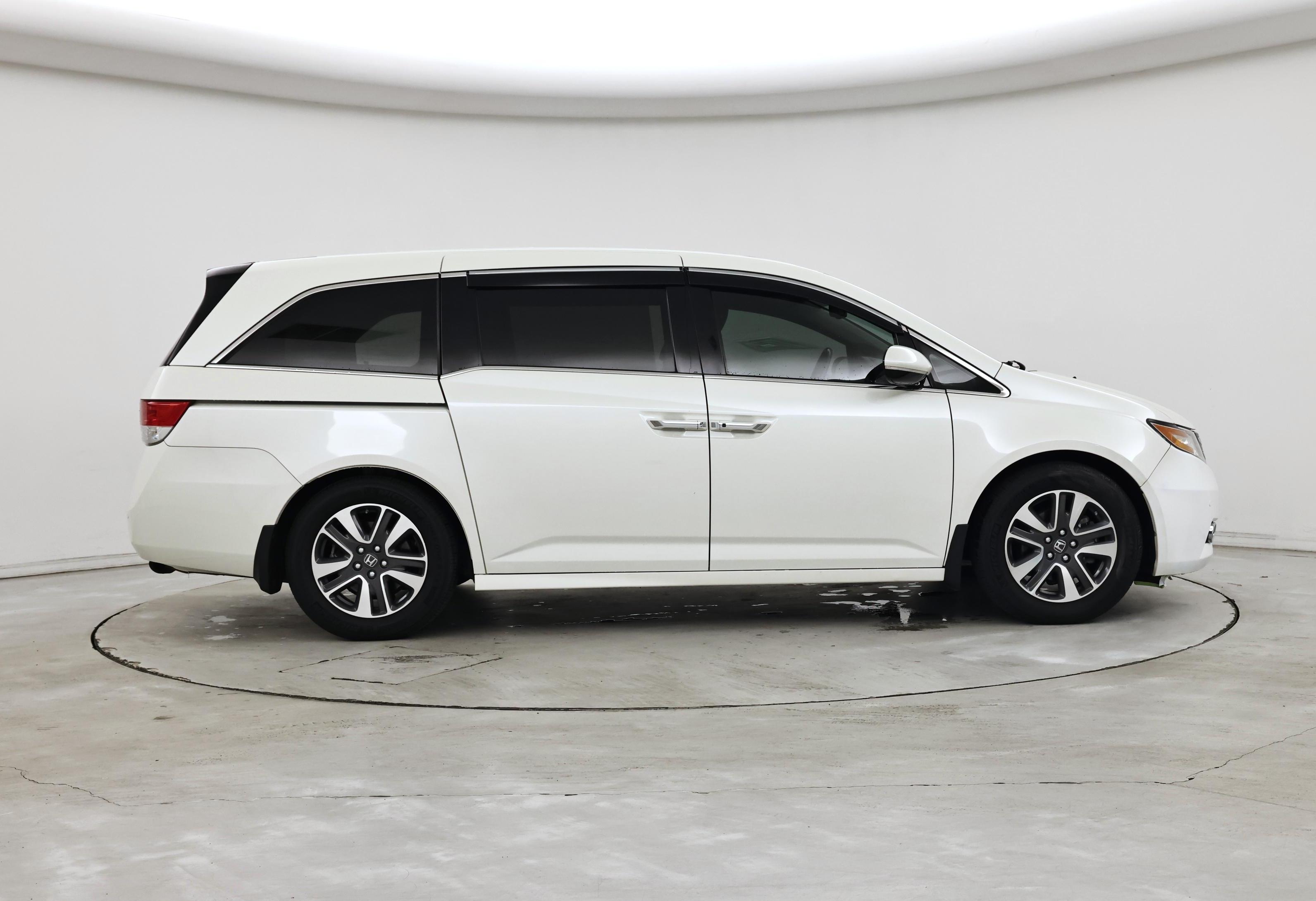 Thumbnail: 2014 Honda Odyssey - 7