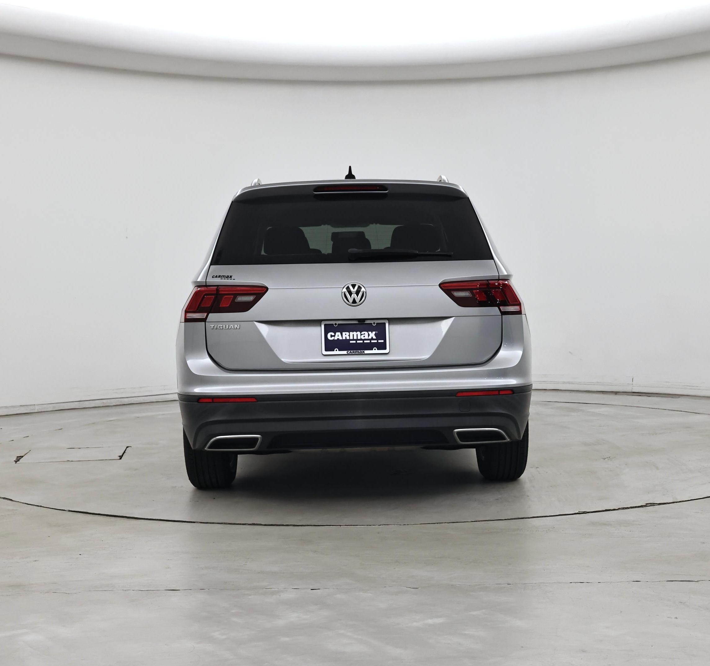 Thumbnail: 2020 Volkswagen Tiguan - 6