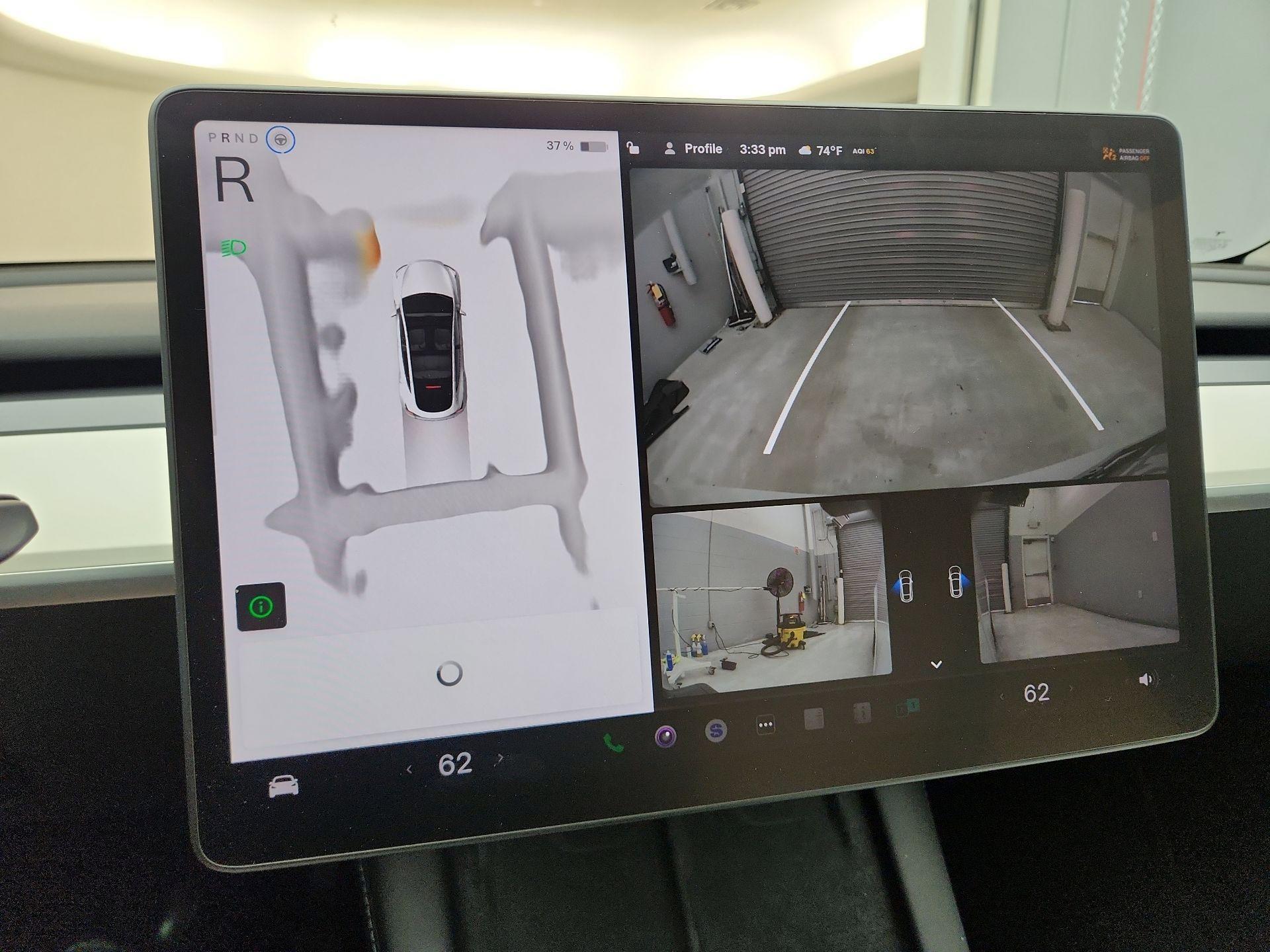 Thumbnail: 2023 Tesla Model Y - 14