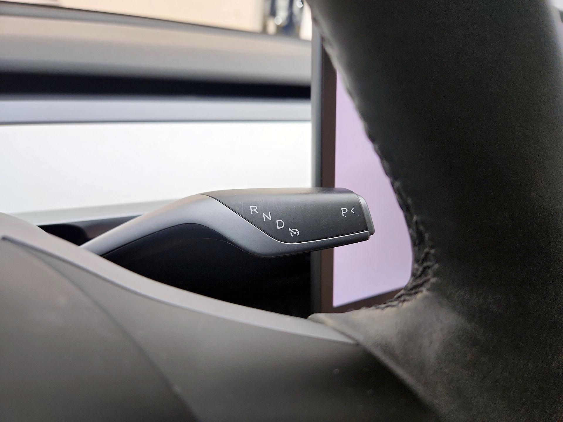 Thumbnail: 2023 Tesla Model Y - 17