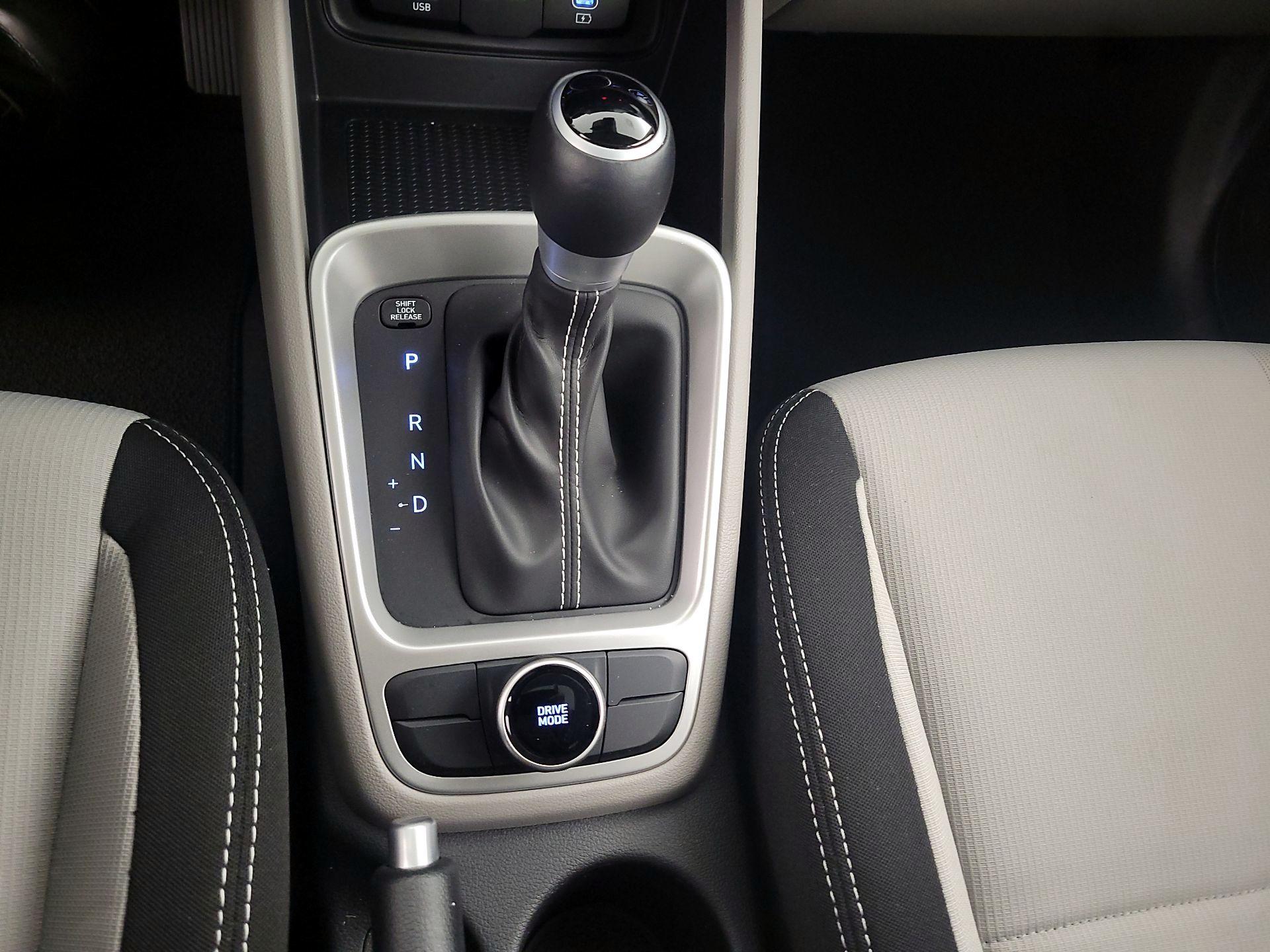 Thumbnail: 2025 Hyundai Venue - 17