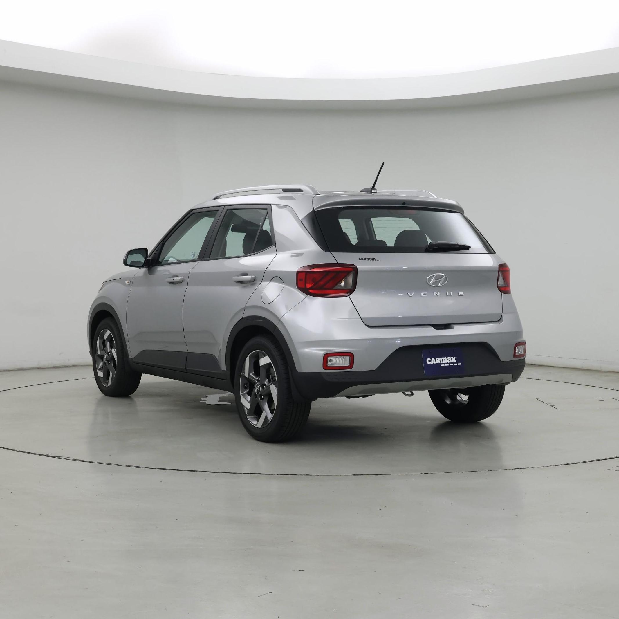 Thumbnail: 2025 Hyundai Venue - 2