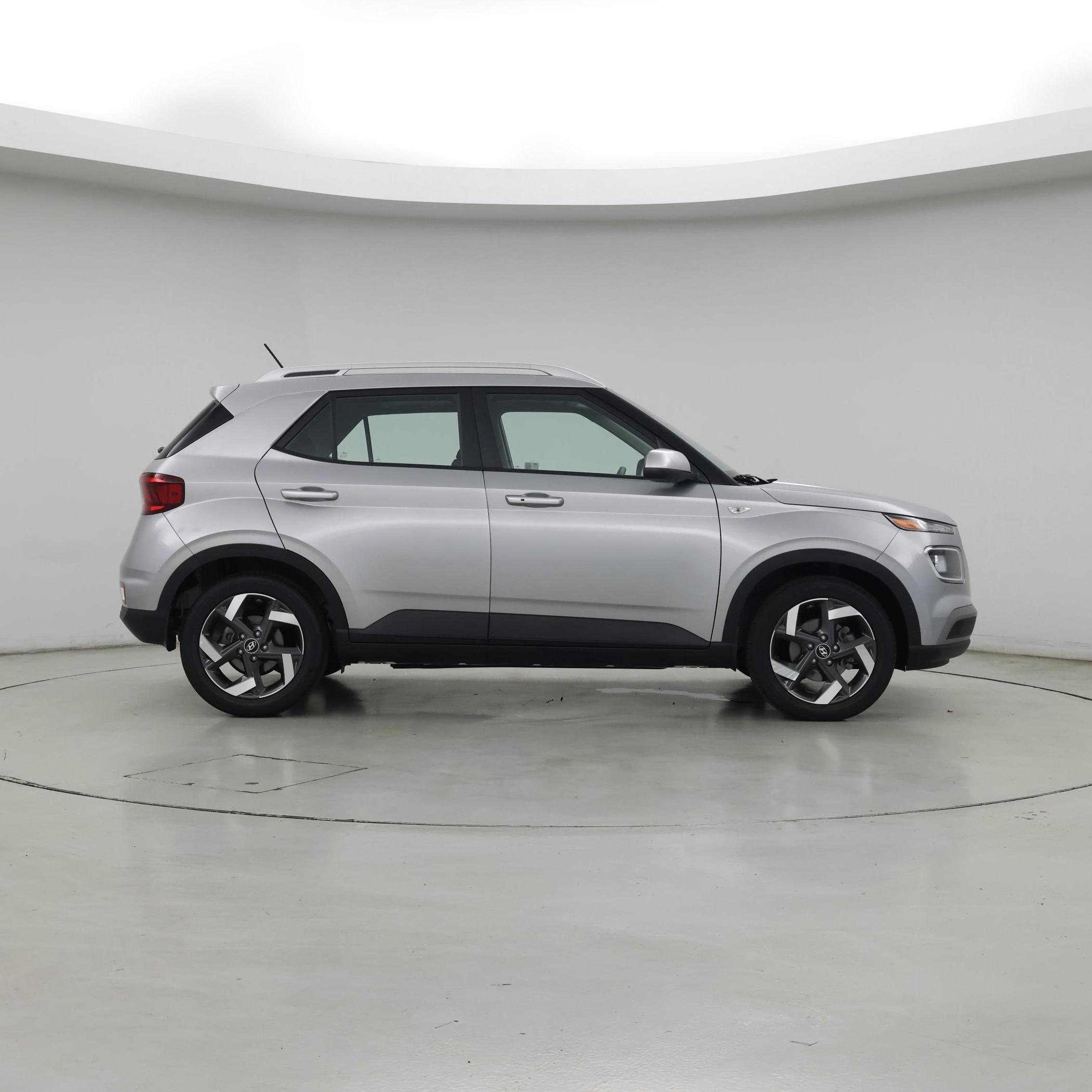 Thumbnail: 2025 Hyundai Venue - 7