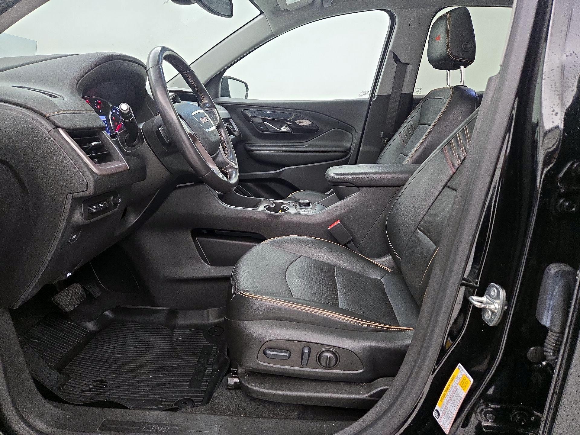 Thumbnail: 2022 GMC Terrain - 11