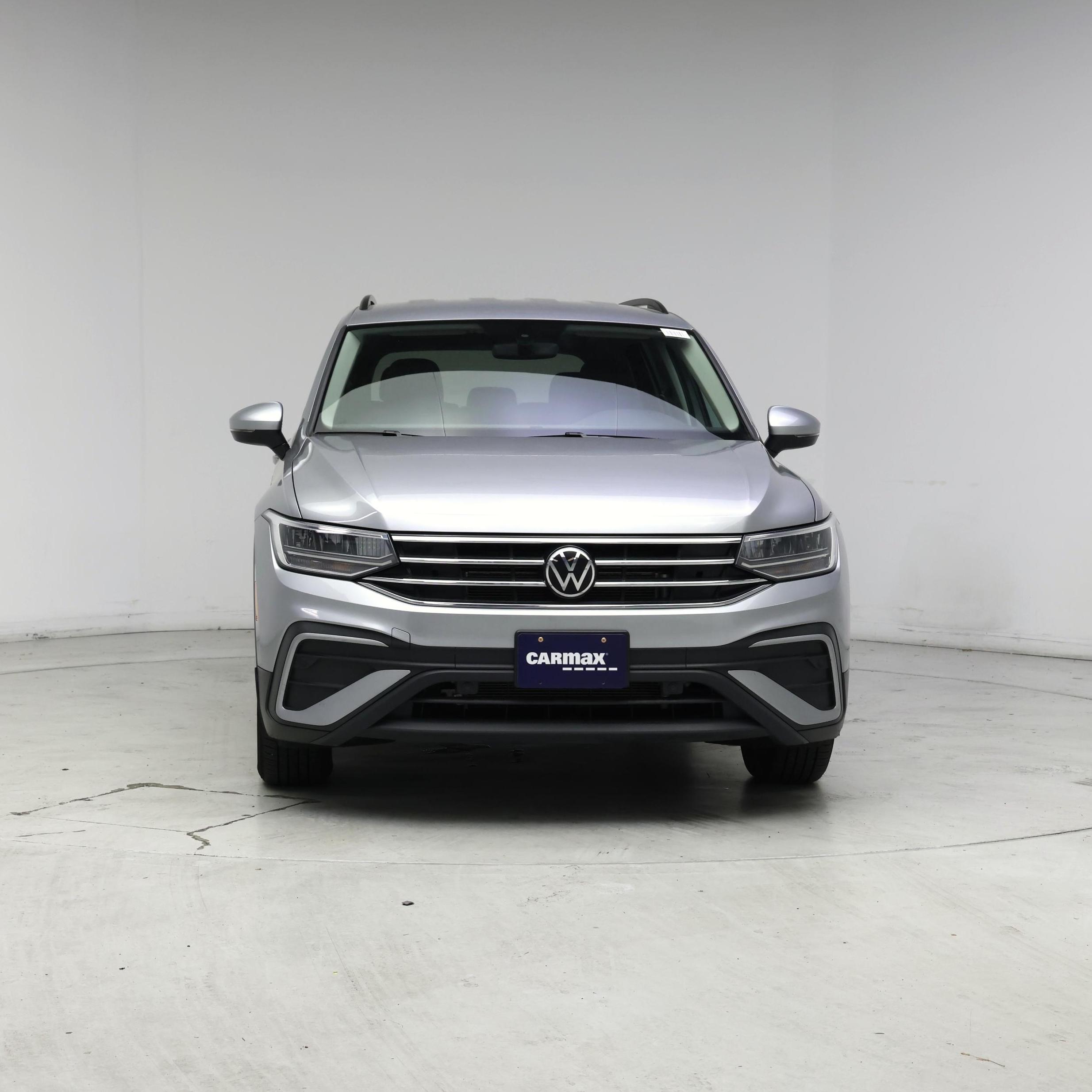 Thumbnail: 2023 Volkswagen Tiguan - 5