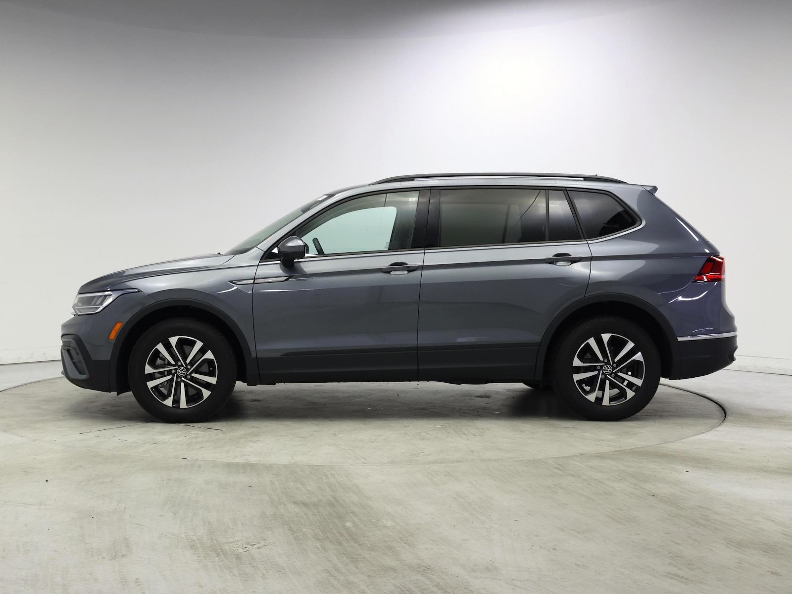 2023 Volkswagen Tiguan S - Photo 4
