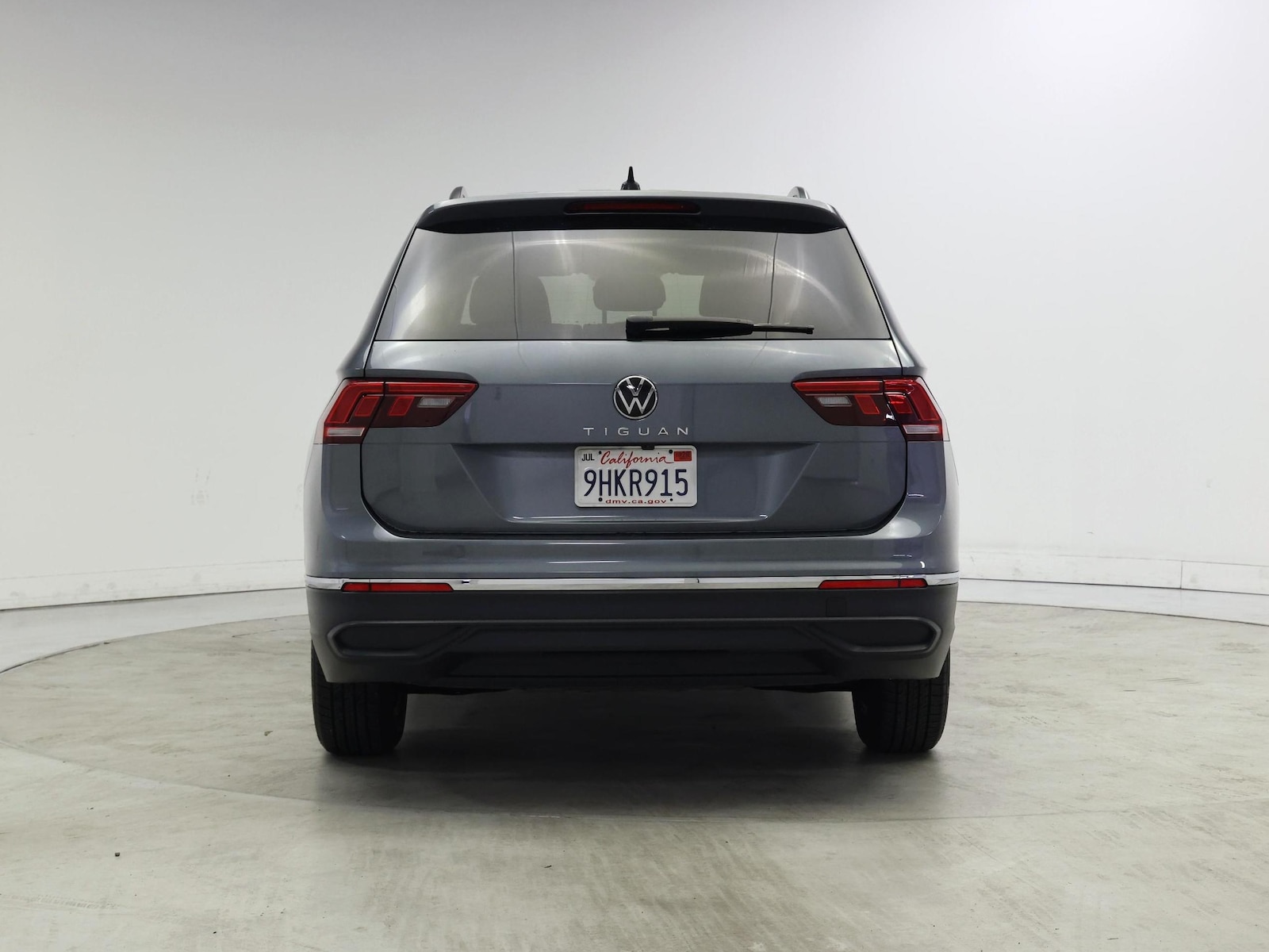 2023 Volkswagen Tiguan S - Photo 7