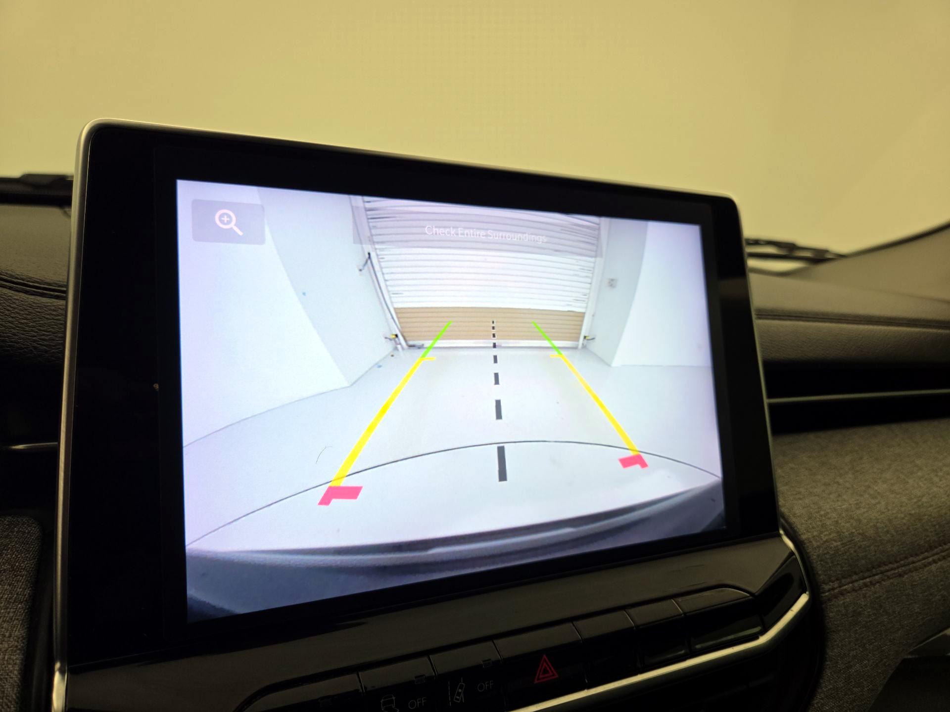 Thumbnail: 2022 Jeep Compass - 14