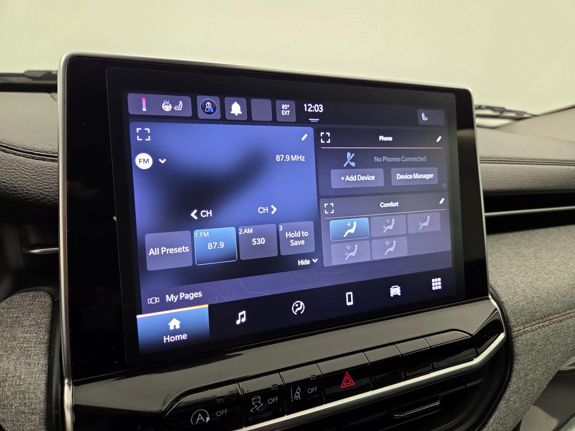 Thumbnail: 2022 Jeep Compass - 15