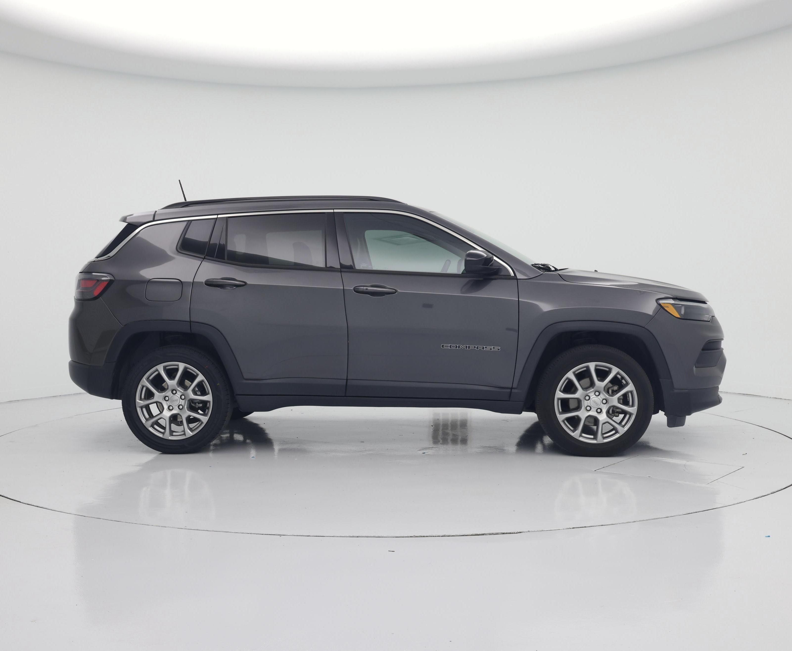 Thumbnail: 2022 Jeep Compass - 7