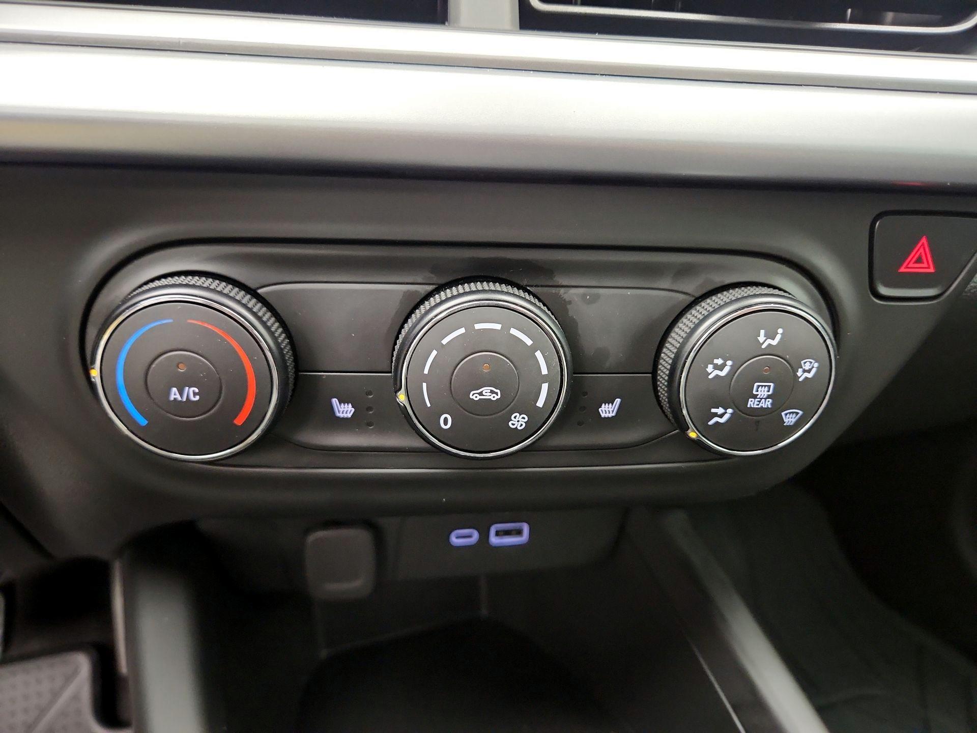 Thumbnail: 2025 Chevrolet Trax - 16