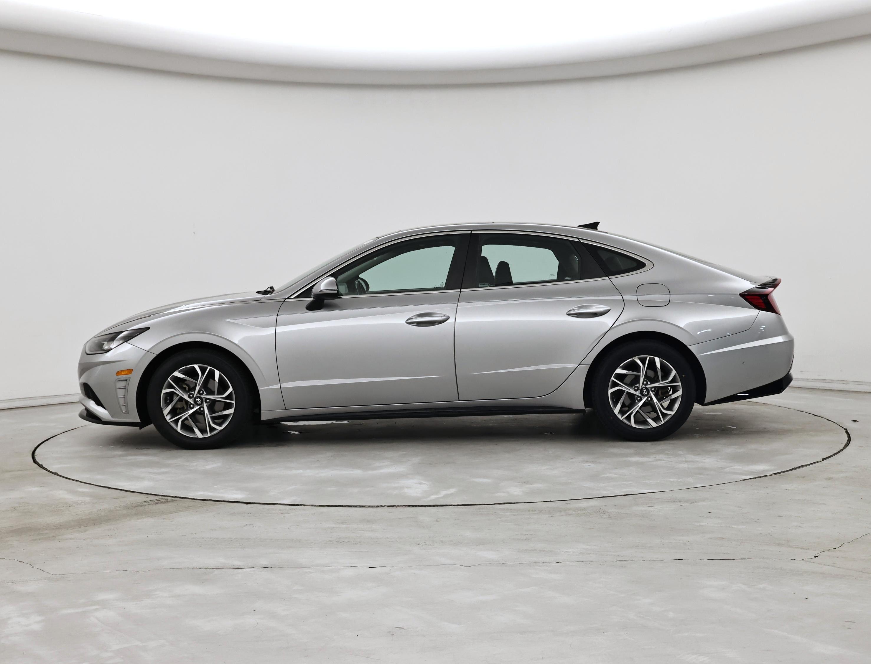 Thumbnail: 2020 Hyundai Sonata - 3
