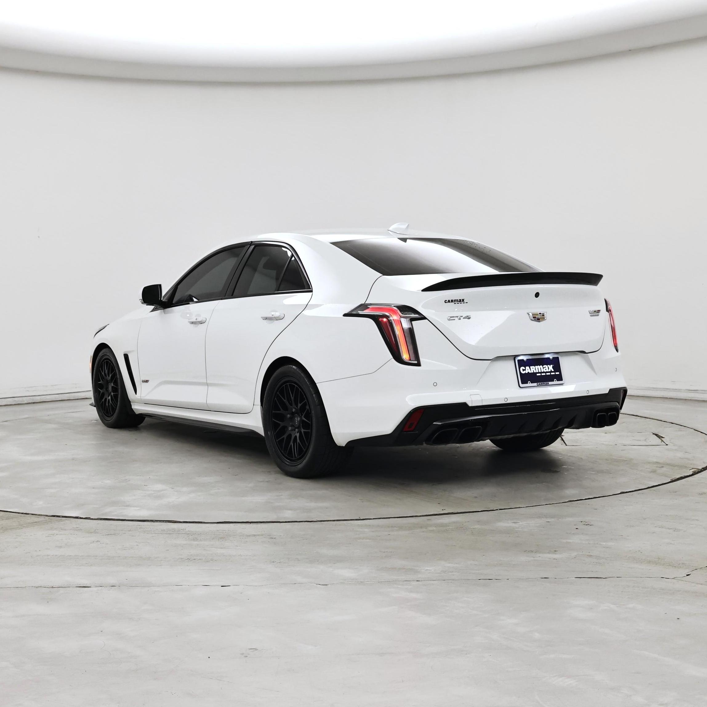 Thumbnail: 2023 Cadillac CT4 - 2