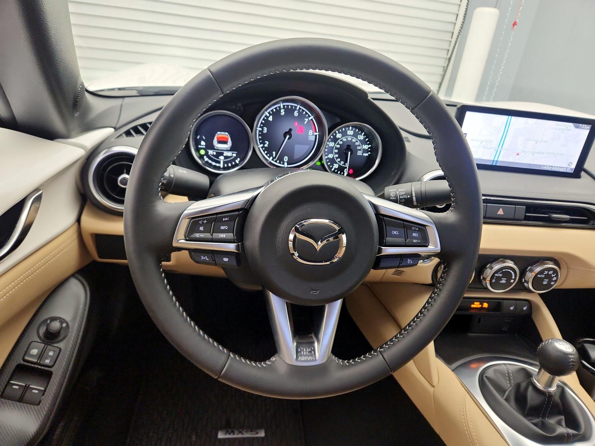 Thumbnail: 2025 Mazda MX-5 Miata - 10