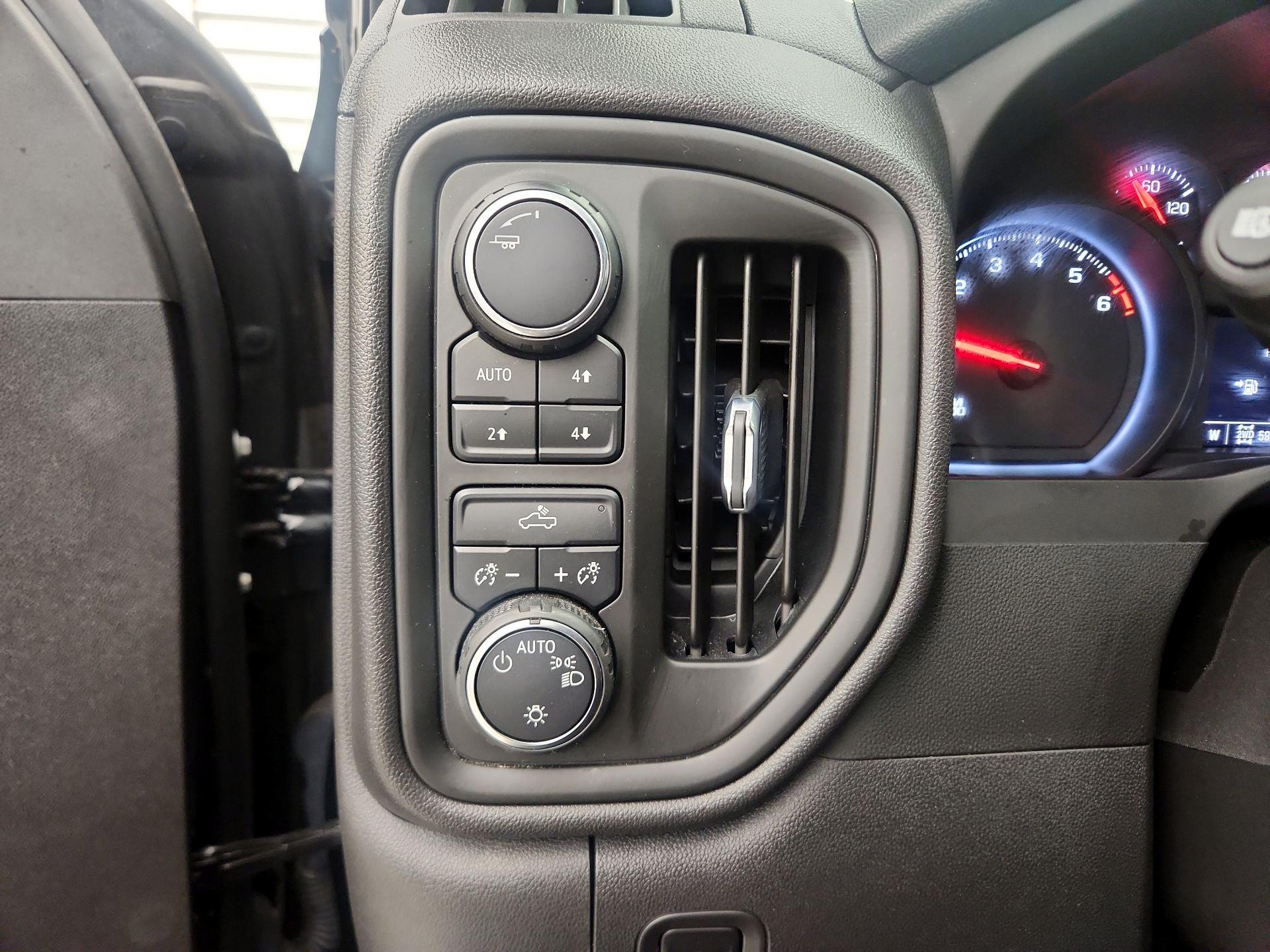 Thumbnail: 2023 Chevrolet Silverado 1500 - 13