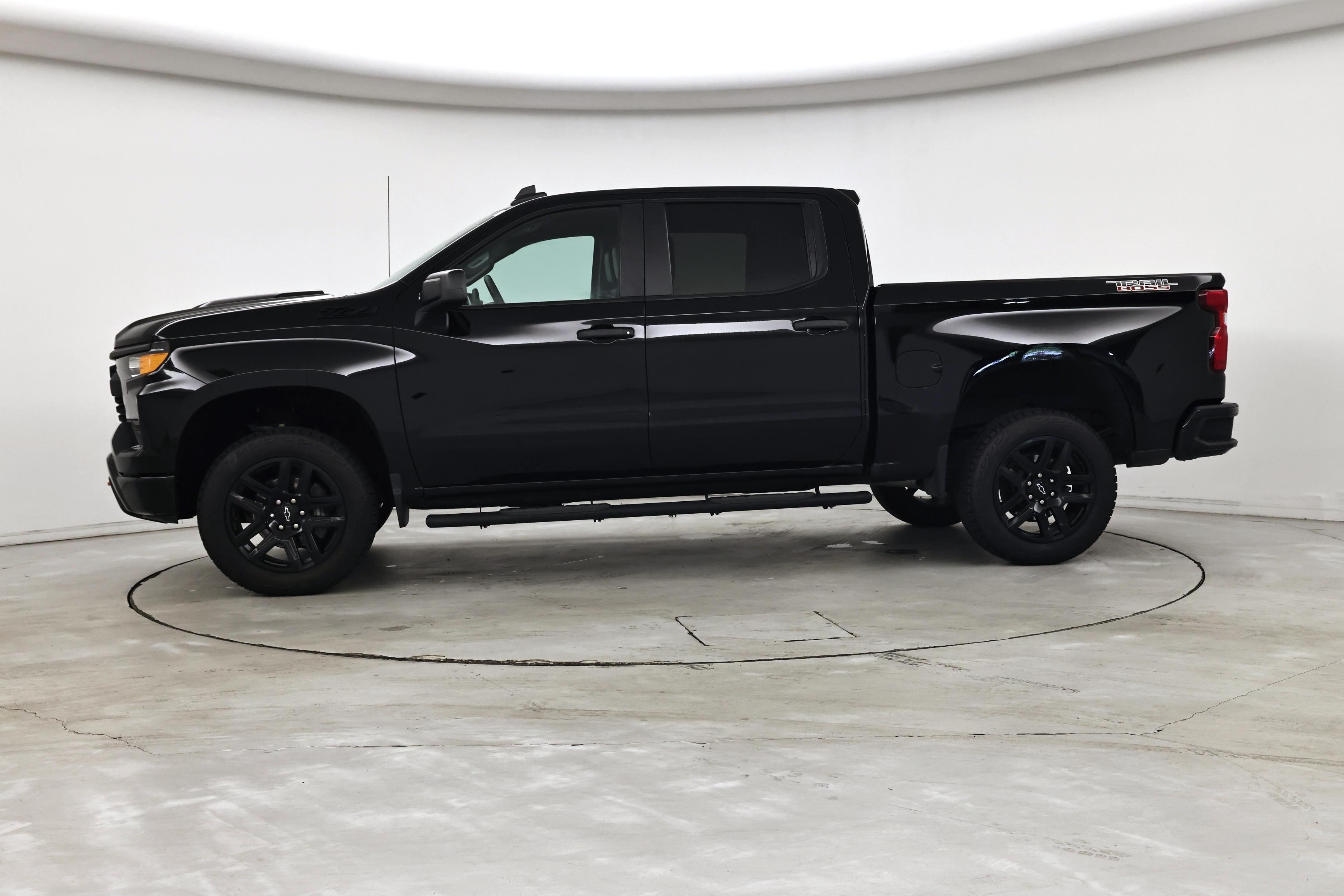 Thumbnail: 2023 Chevrolet Silverado 1500 - 3