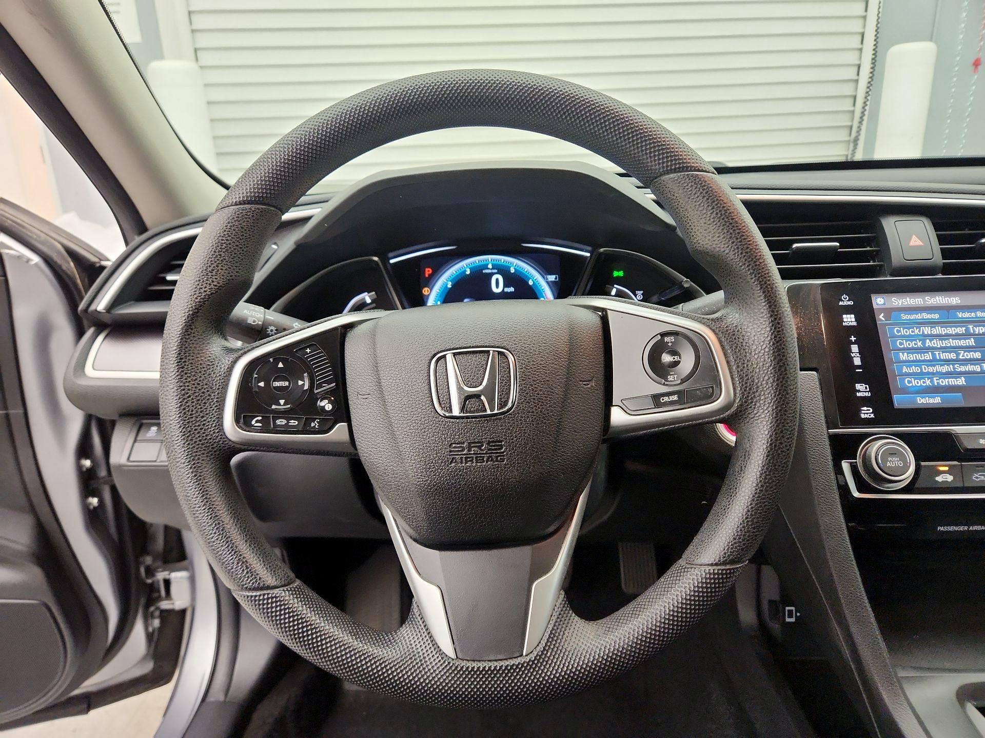 Thumbnail: 2016 Honda Civic - 10