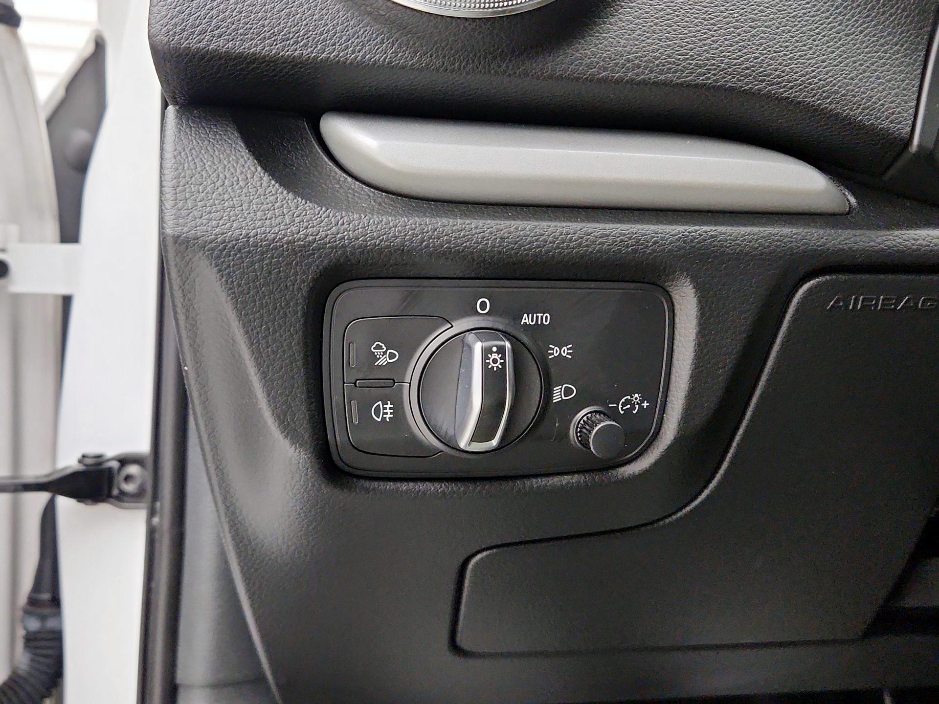 Thumbnail: 2018 Audi A3 - 13