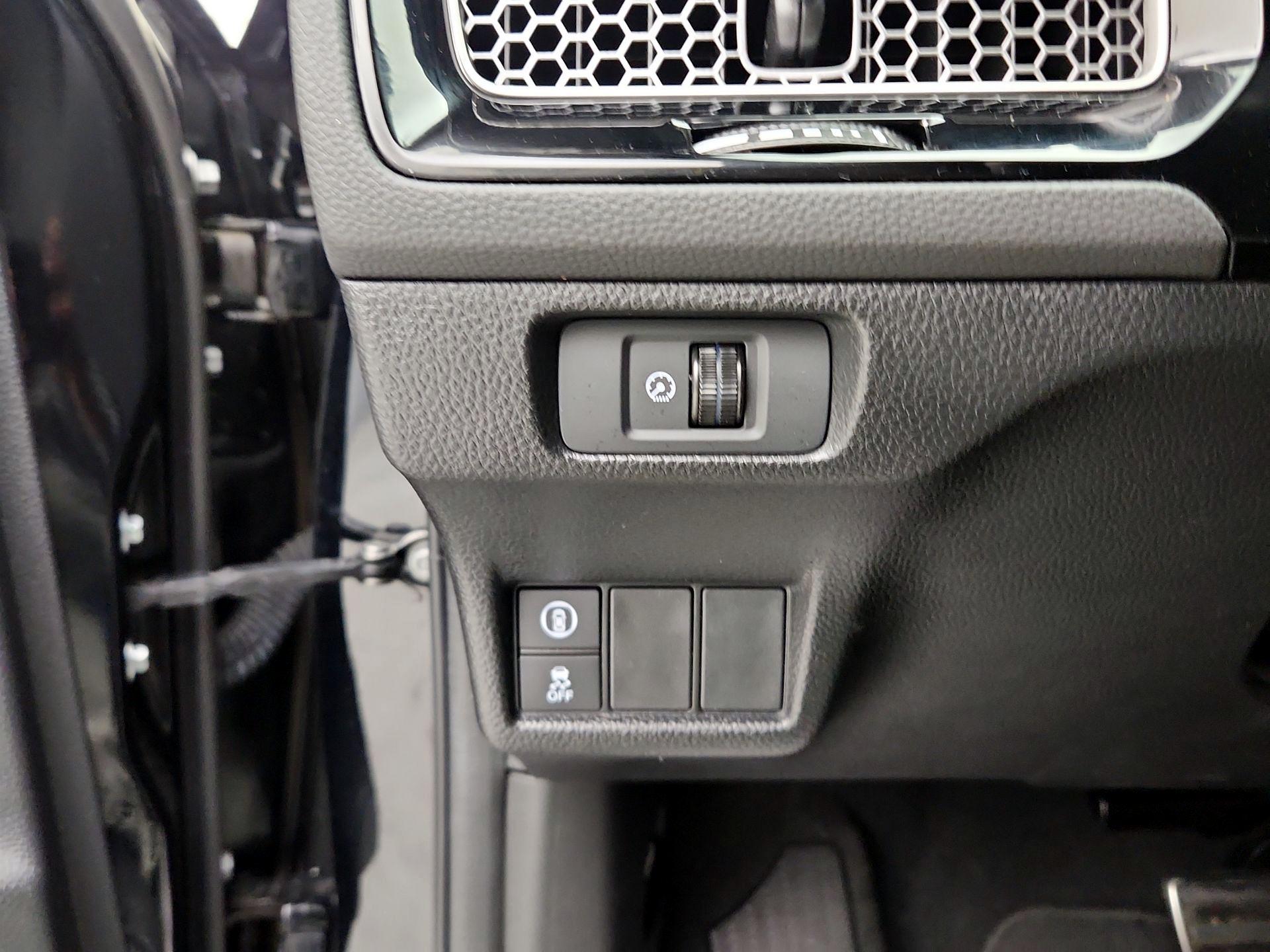 Thumbnail: 2023 Honda Civic - 13