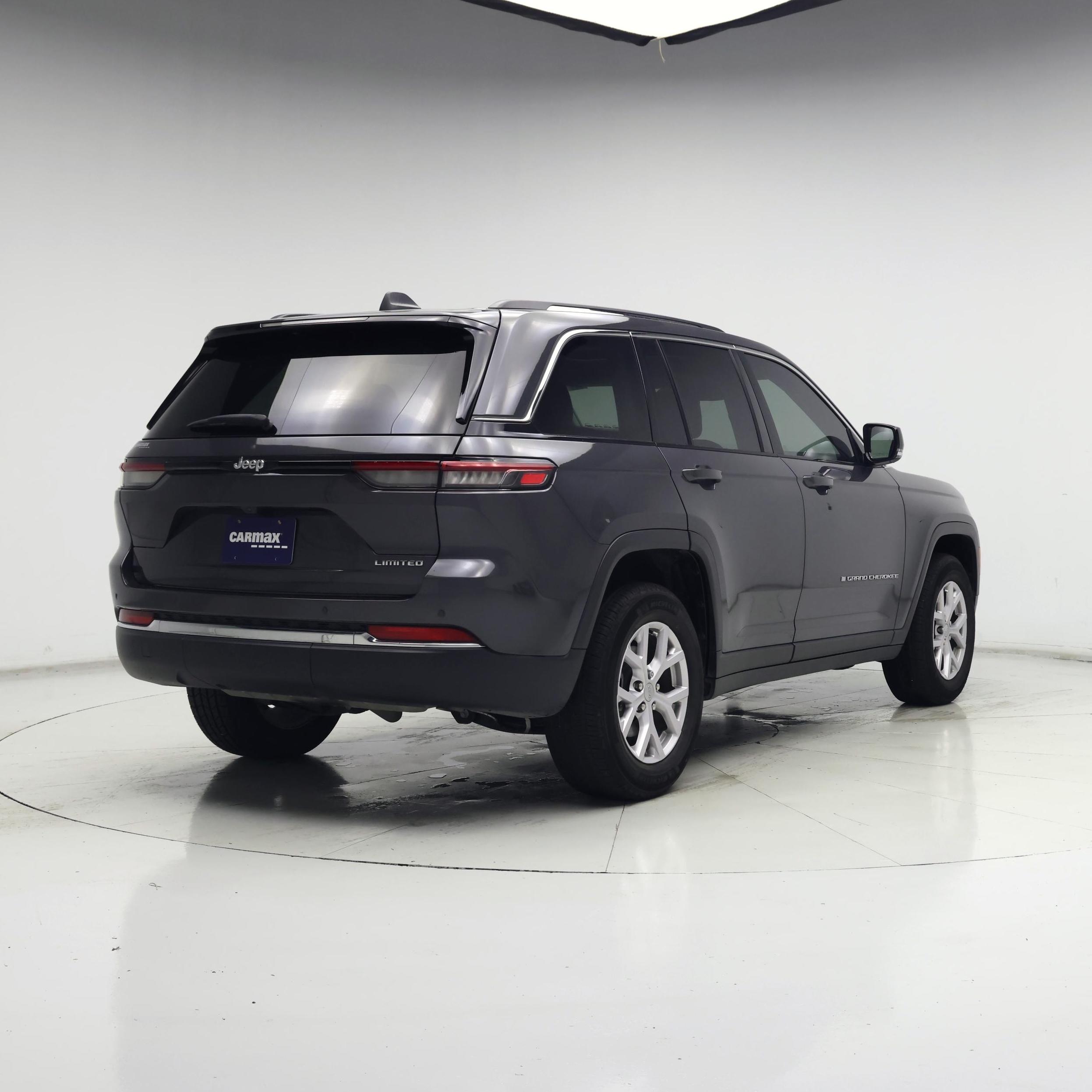 Thumbnail: 2022 Jeep Grand Cherokee - 8