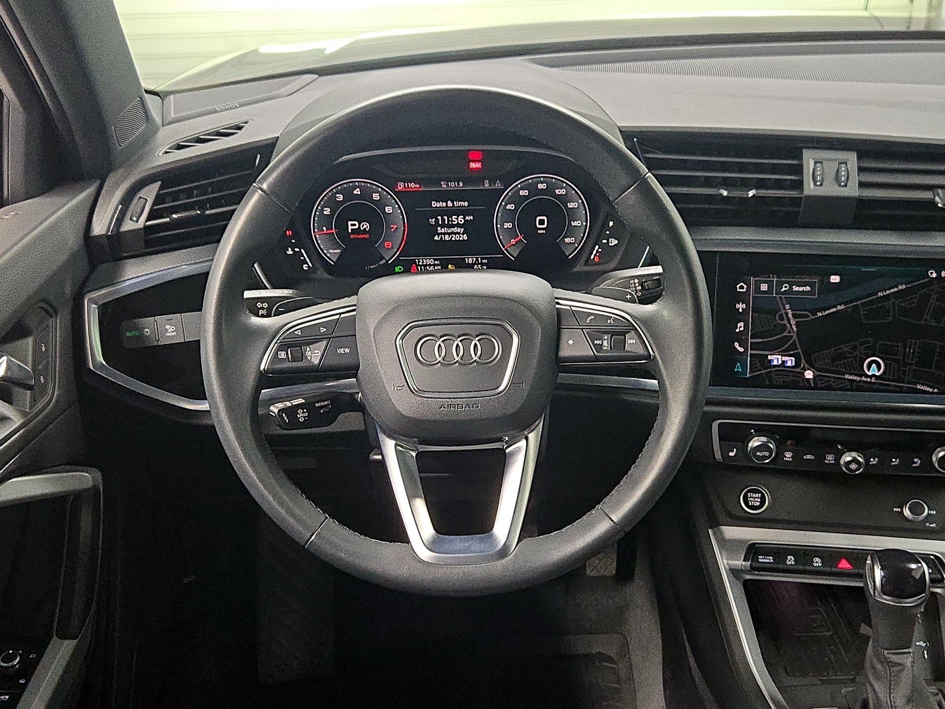 Thumbnail: 2023 Audi Q3 - 10