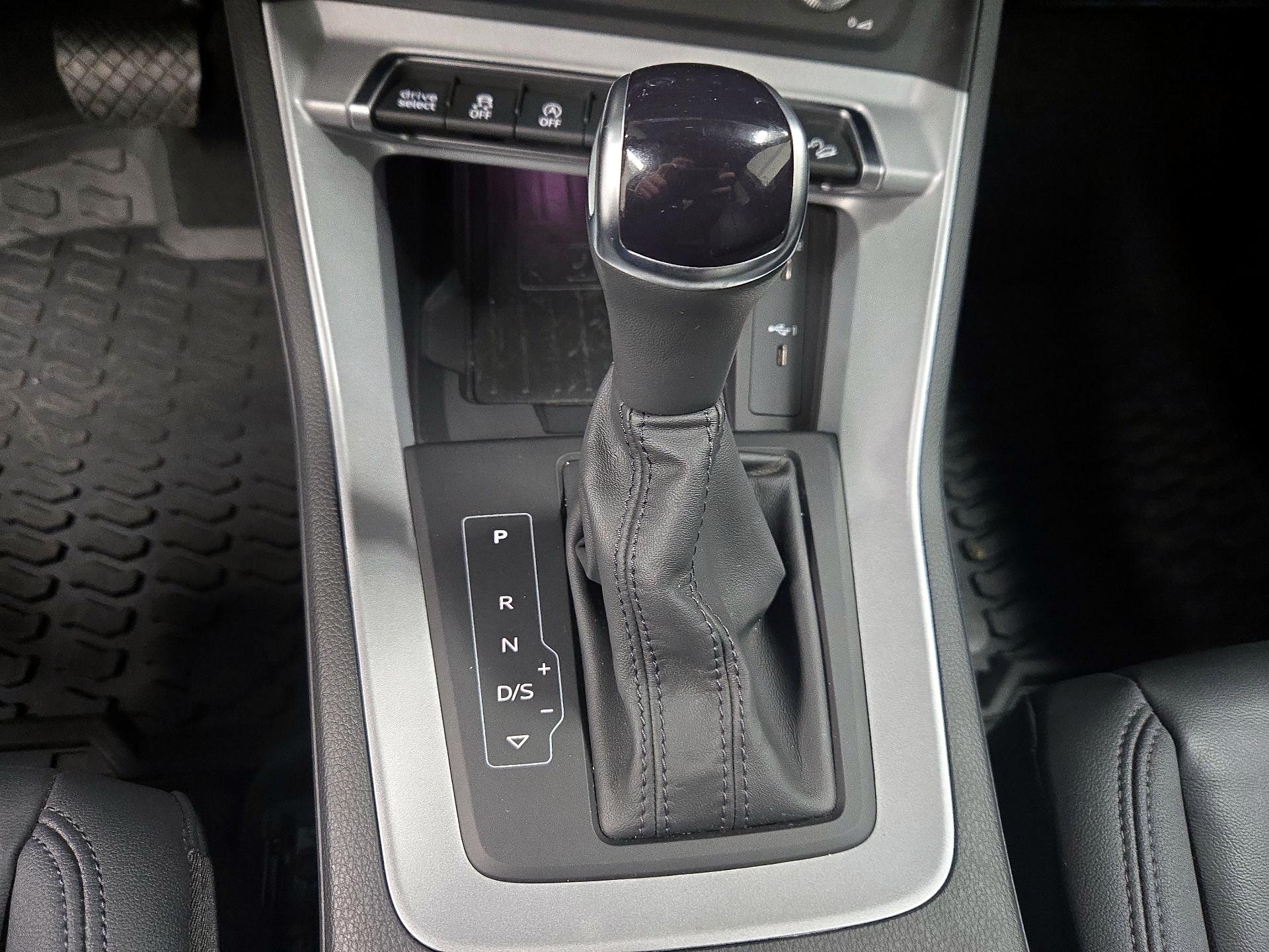 Thumbnail: 2023 Audi Q3 - 18