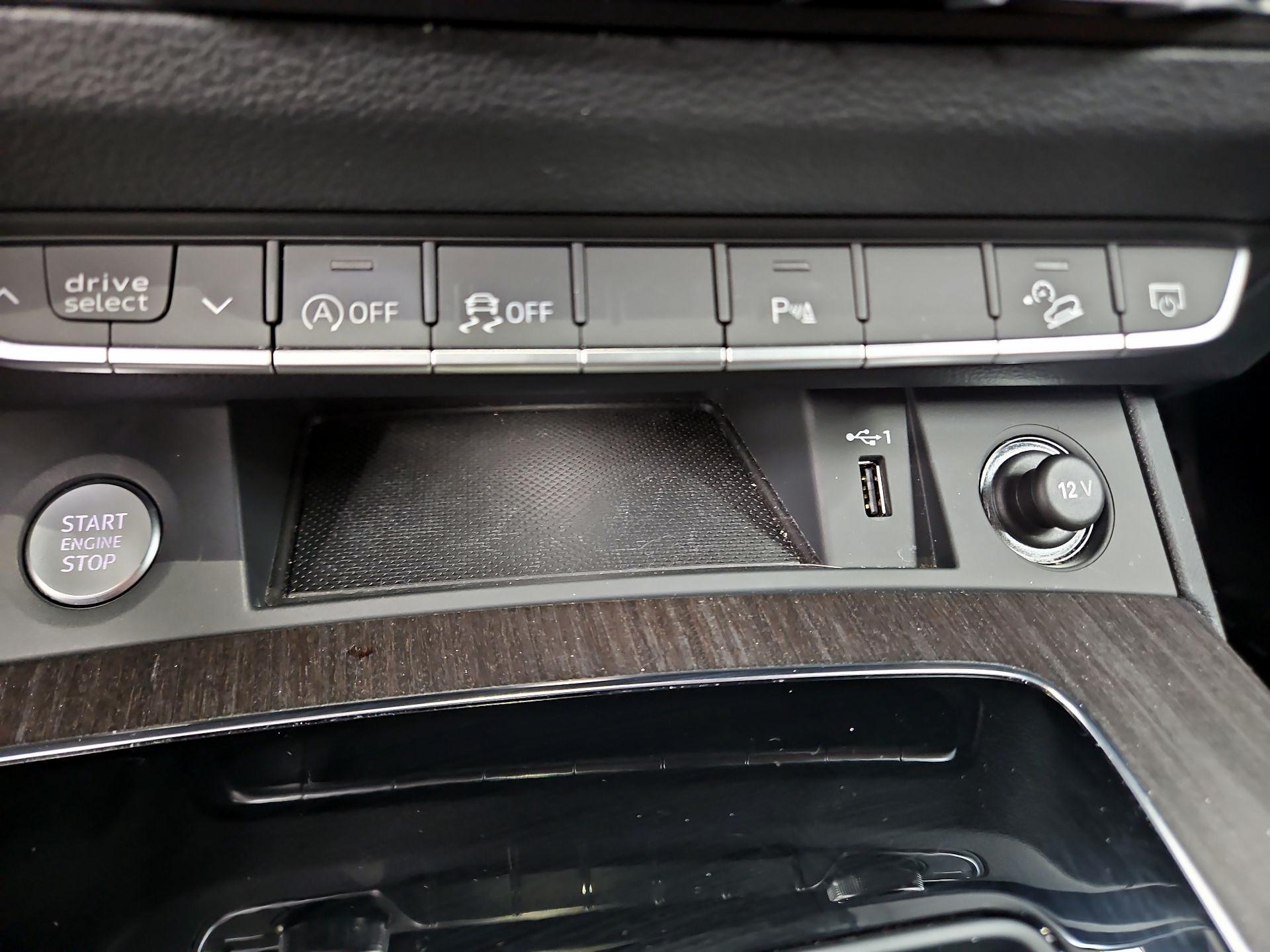 Thumbnail: 2023 Audi Q5 - 18