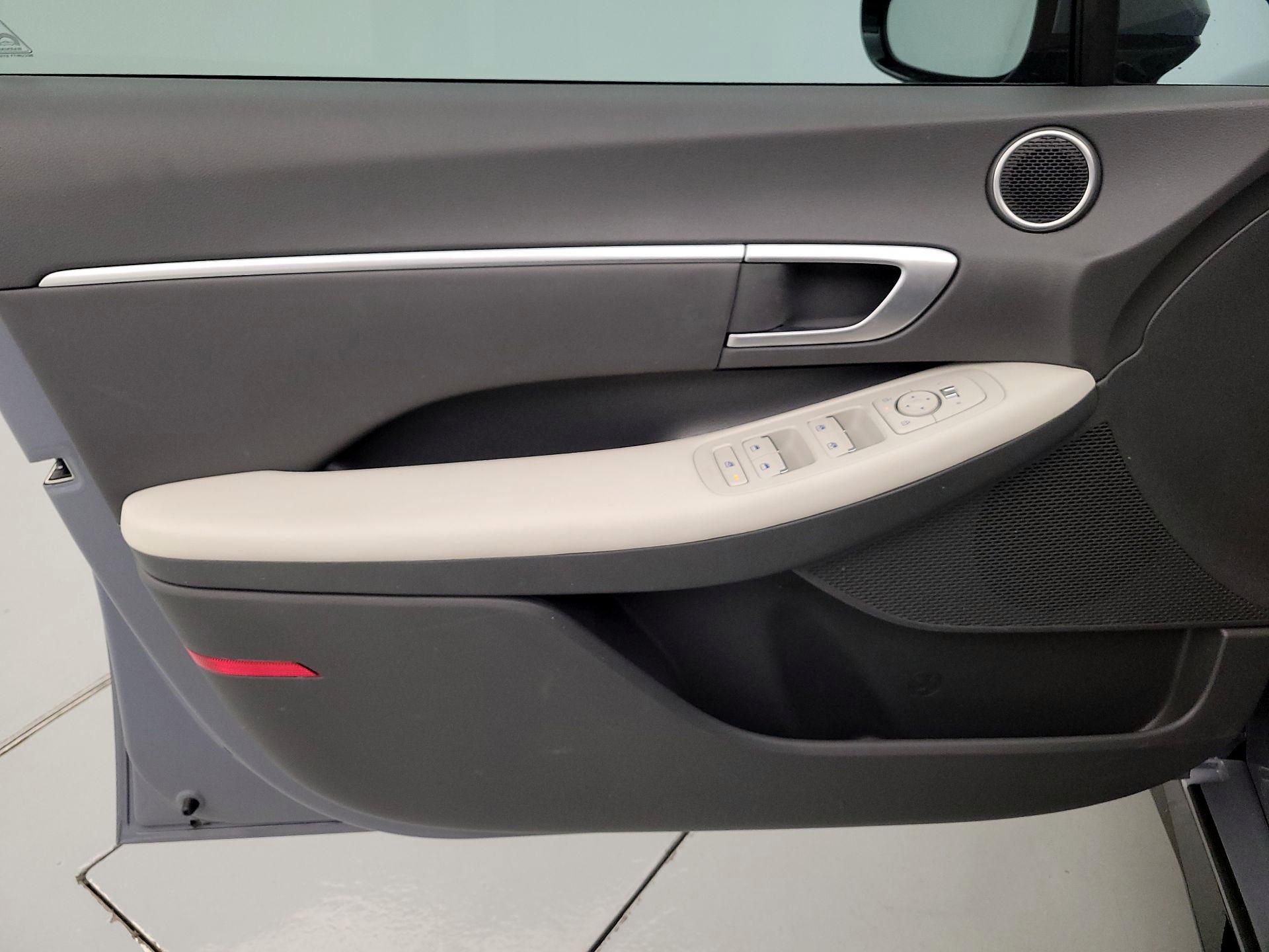 Thumbnail: 2024 Hyundai Sonata - 12