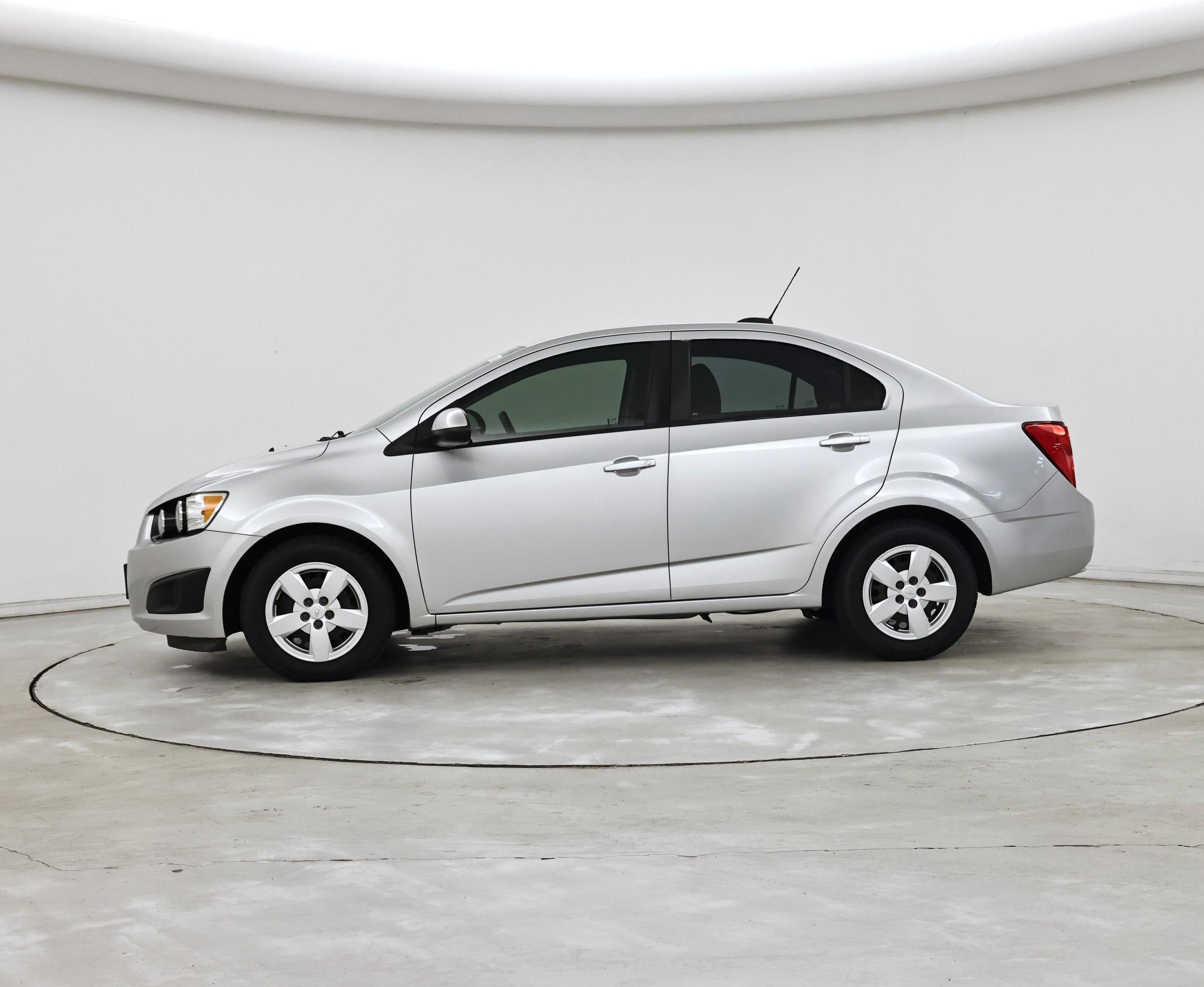 Thumbnail: 2015 Chevrolet Sonic - 3