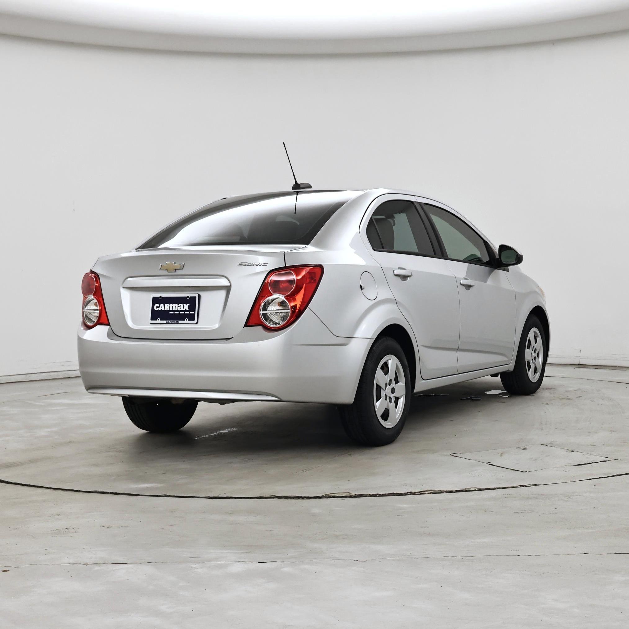 Thumbnail: 2015 Chevrolet Sonic - 8