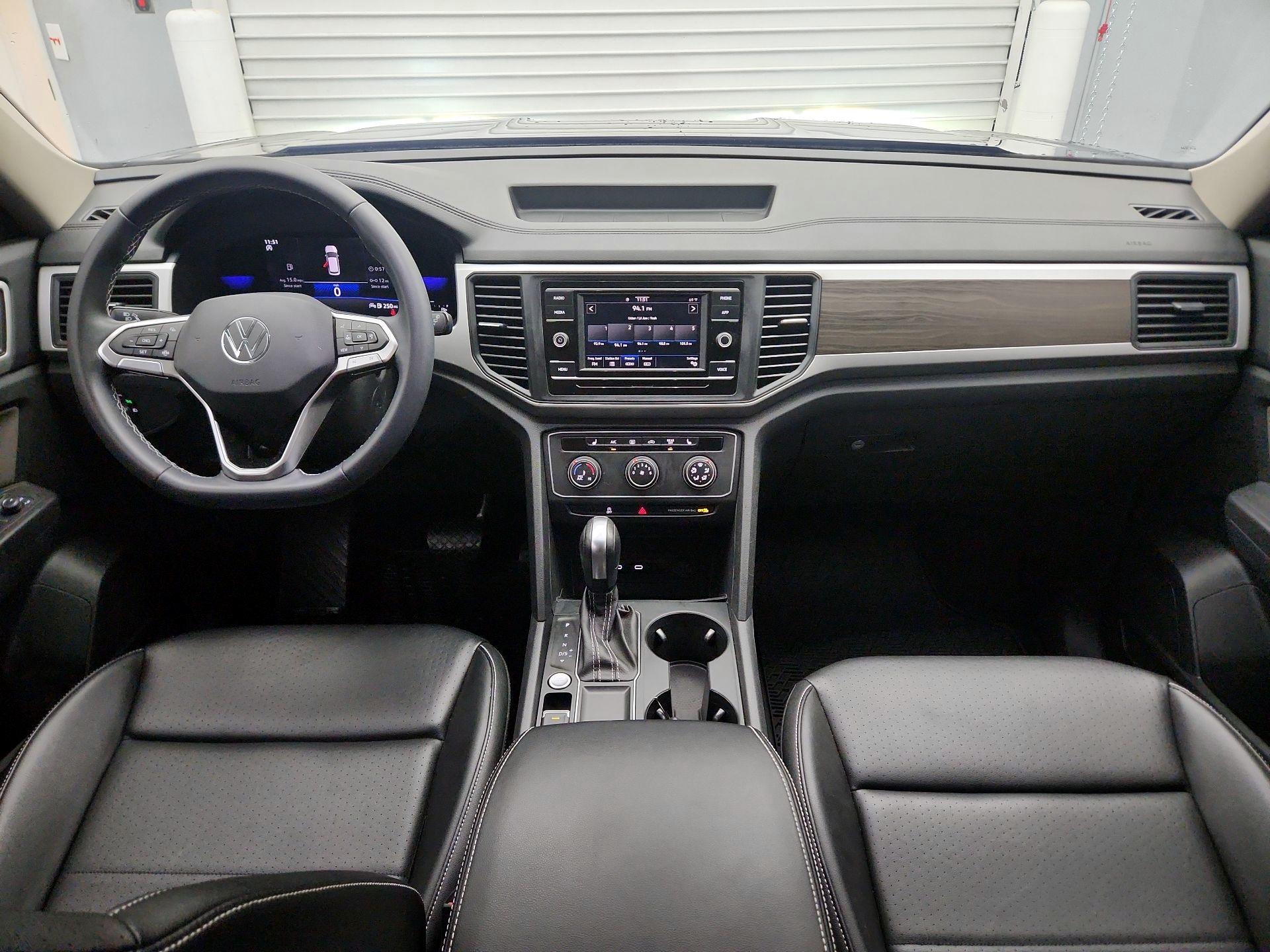 Thumbnail: 2022 Volkswagen Atlas - 9