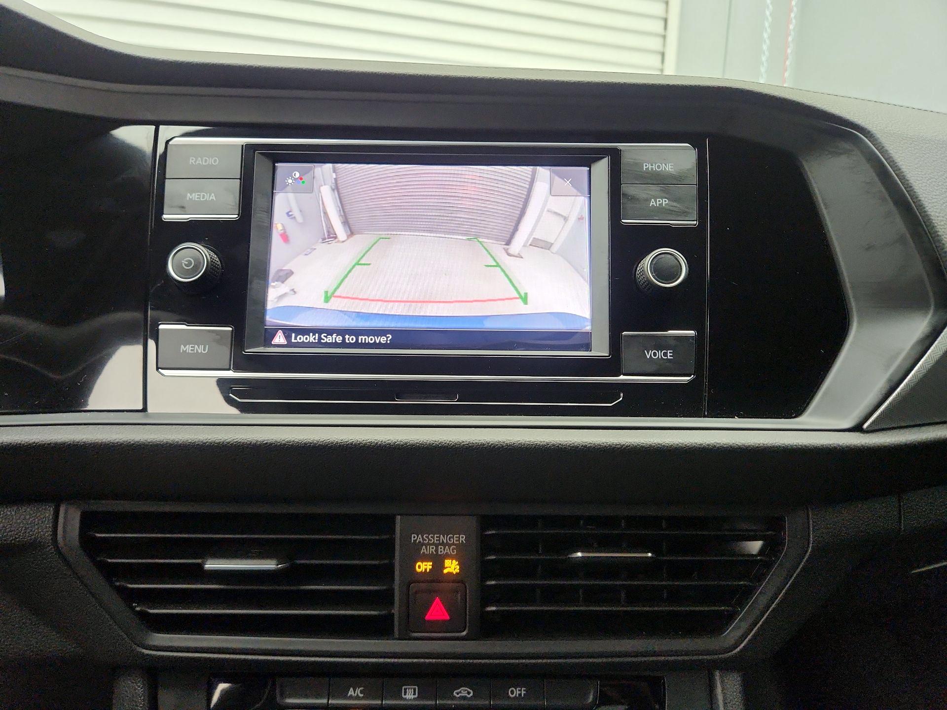 Thumbnail: 2023 Volkswagen Jetta - 14